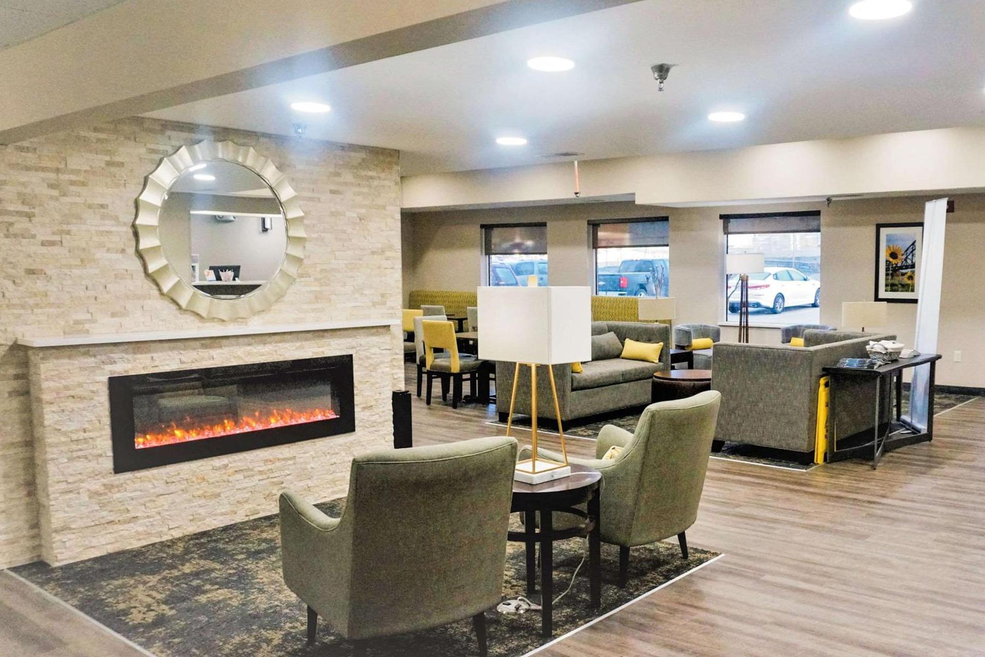Comfort Inn & Suites Conway photo 2