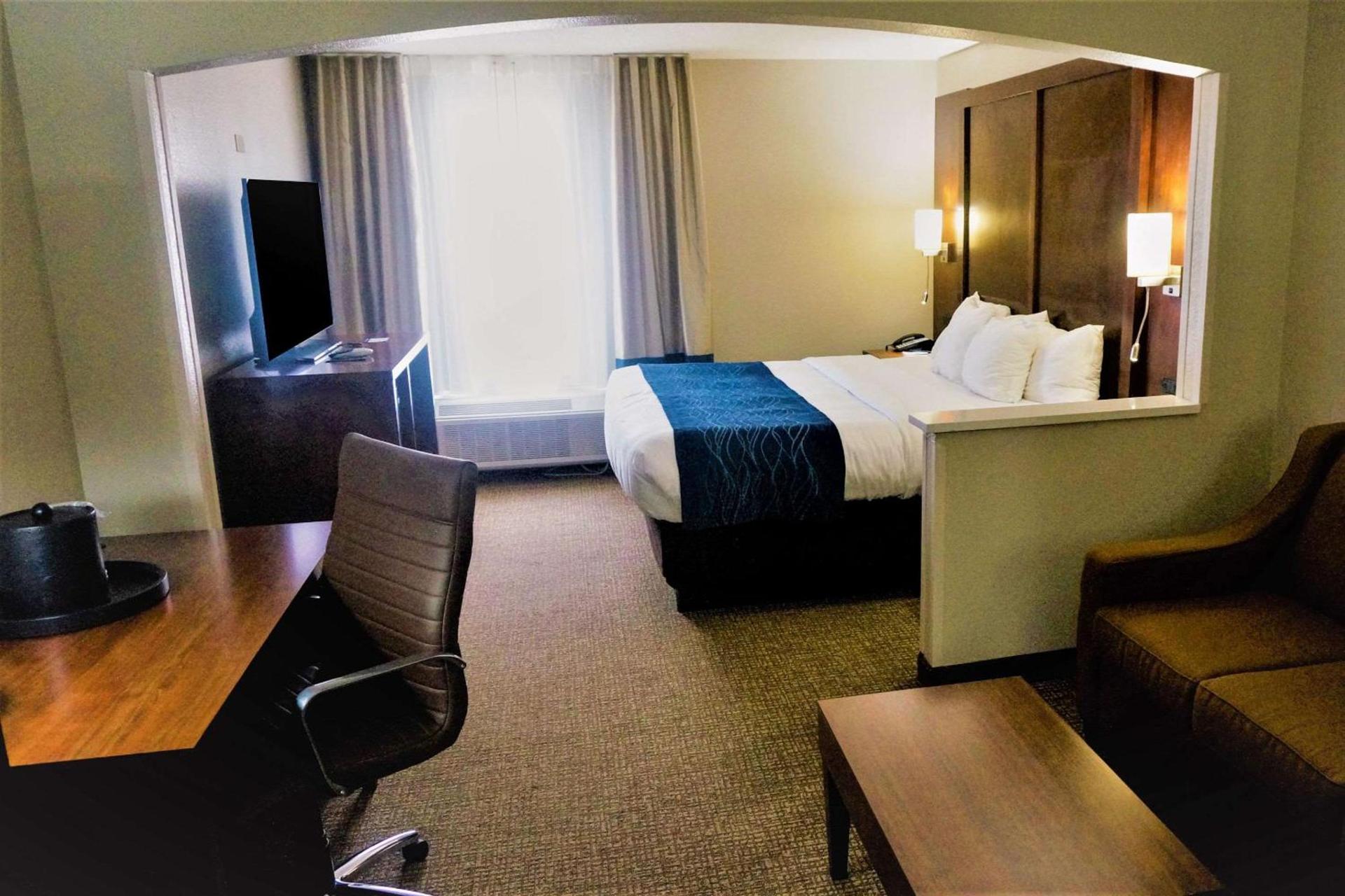 Comfort Inn & Suites Conway photo 29