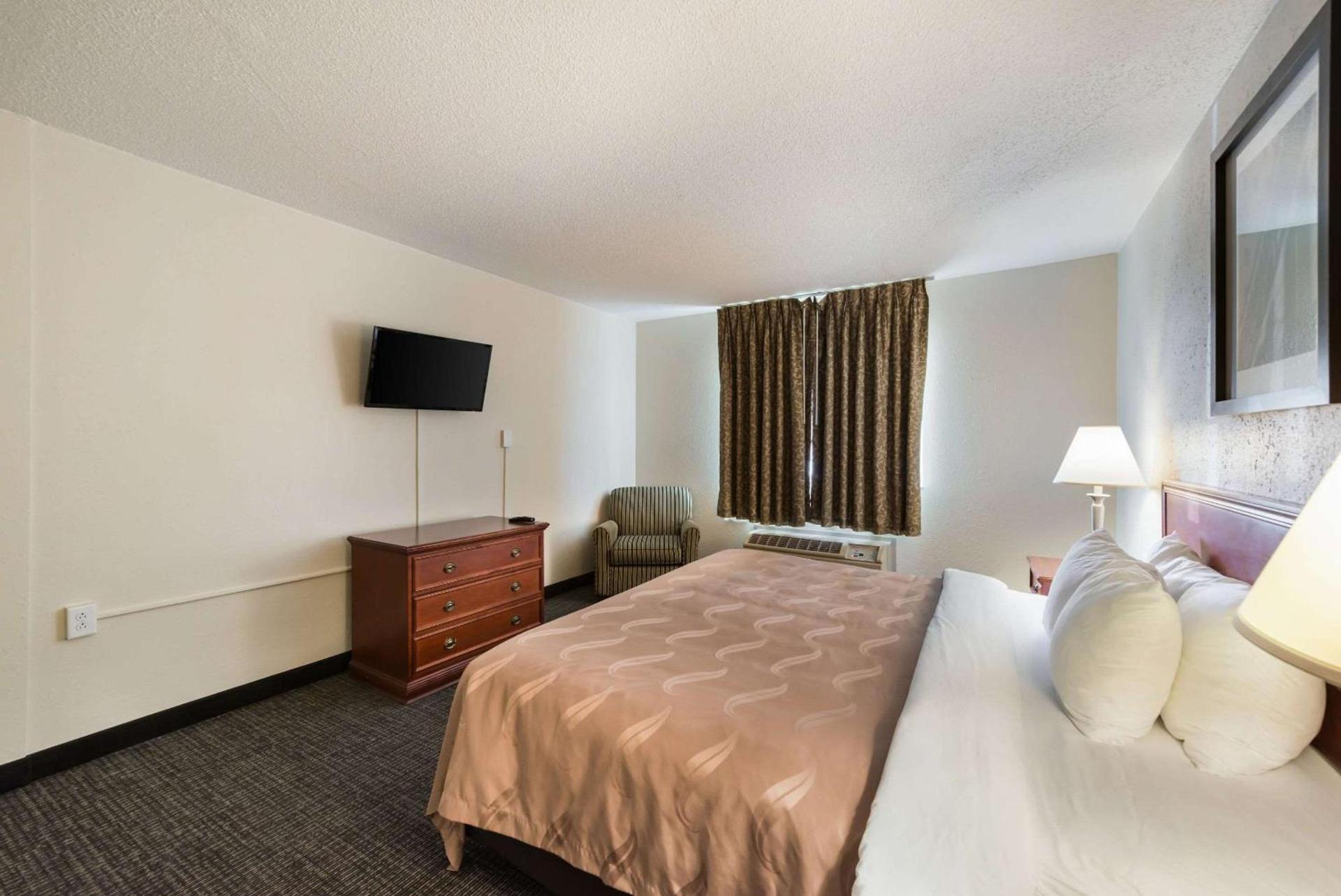 Quality Inn Bradley- Bourbonnais photo 17