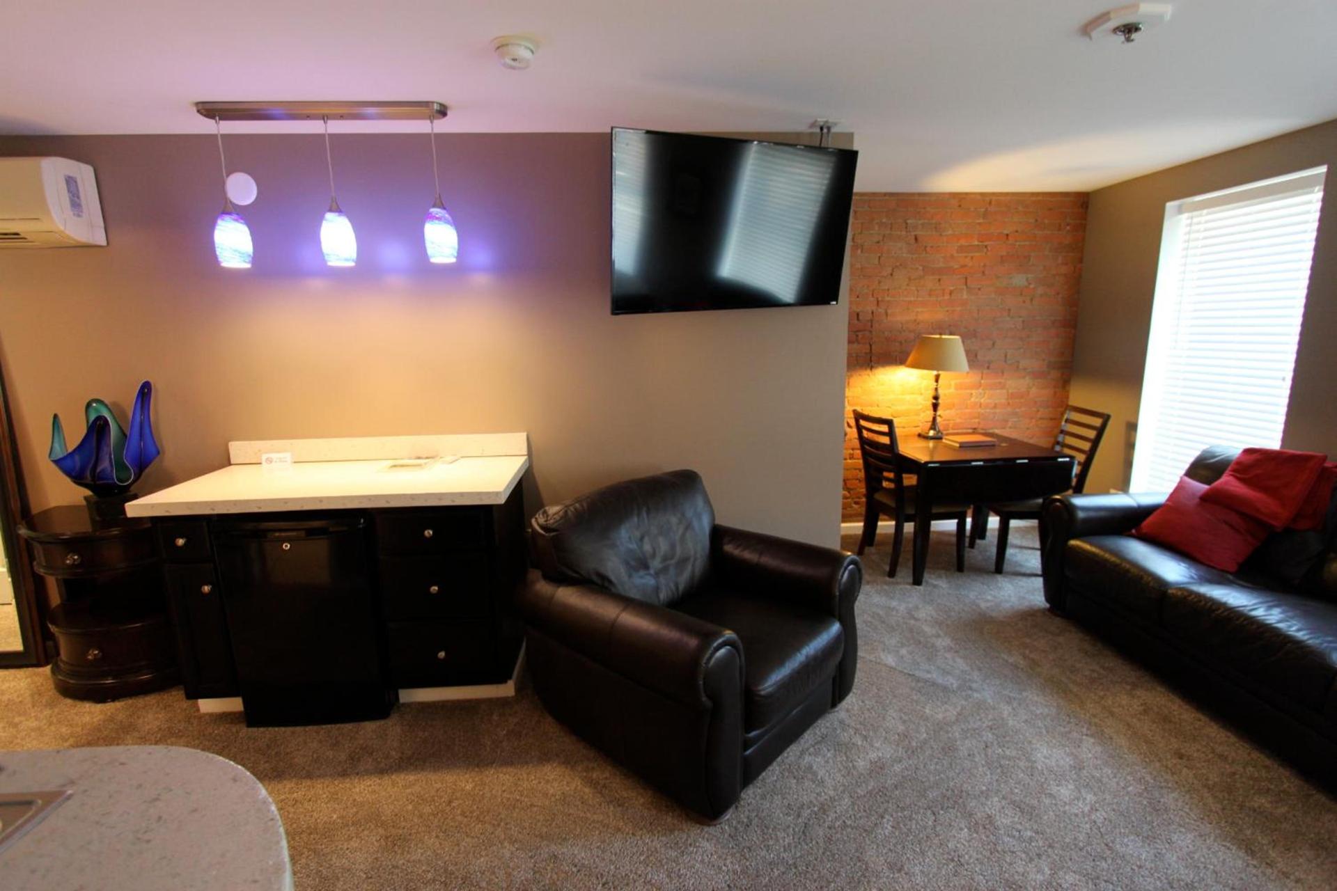 Lodging at the Gaffer Inn photo 6