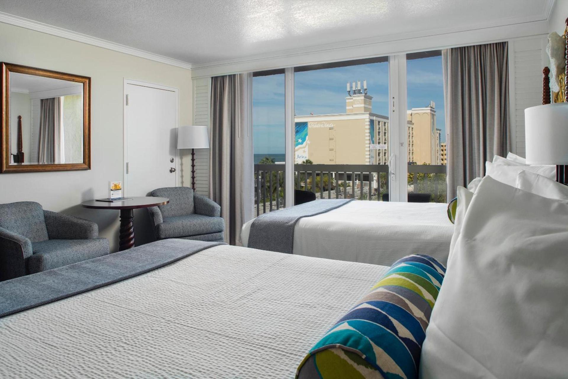 Island Grand at TradeWinds photo 12