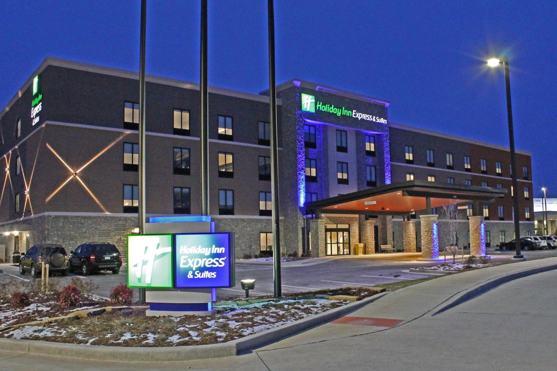 Holiday Inn Express & Suites - St. Louis South - I-55 by IHG photo 30