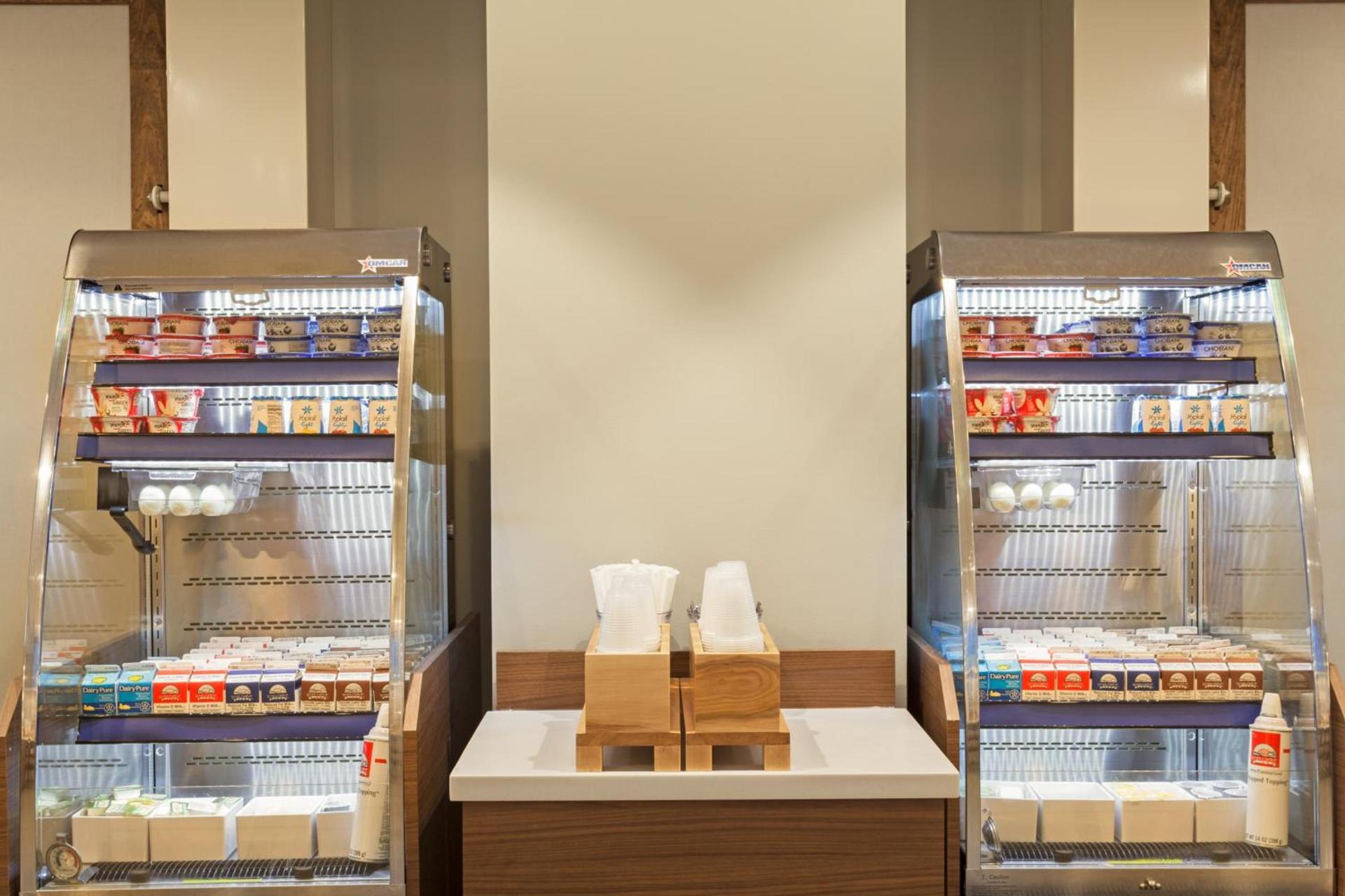 Holiday Inn Express & Suites Panama City Beach - Beachfront by IHG photo 24