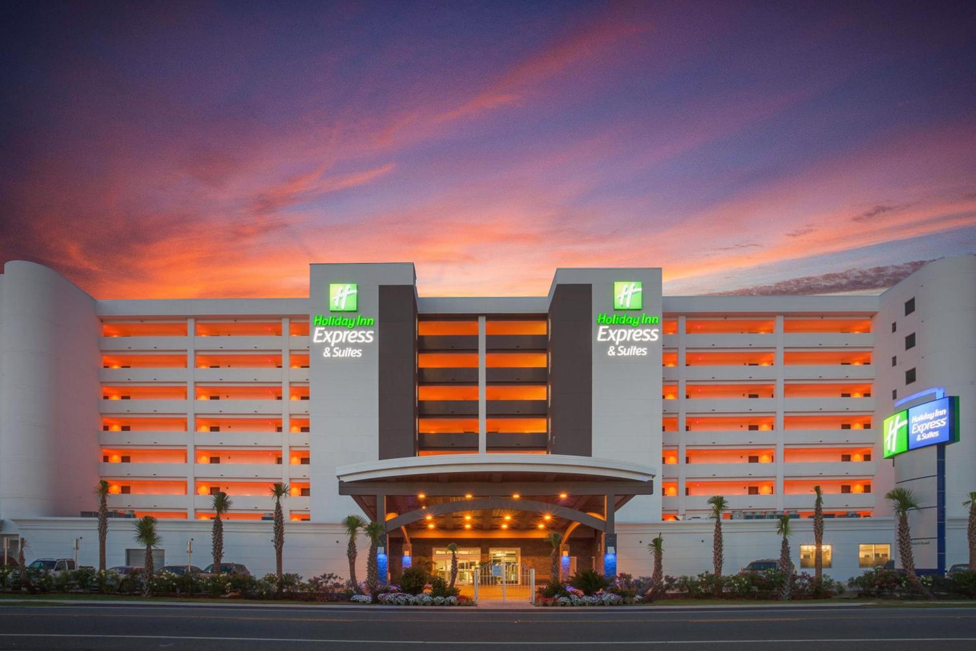 Holiday Inn Express & Suites Panama City Beach - Beachfront by IHG photo 91
