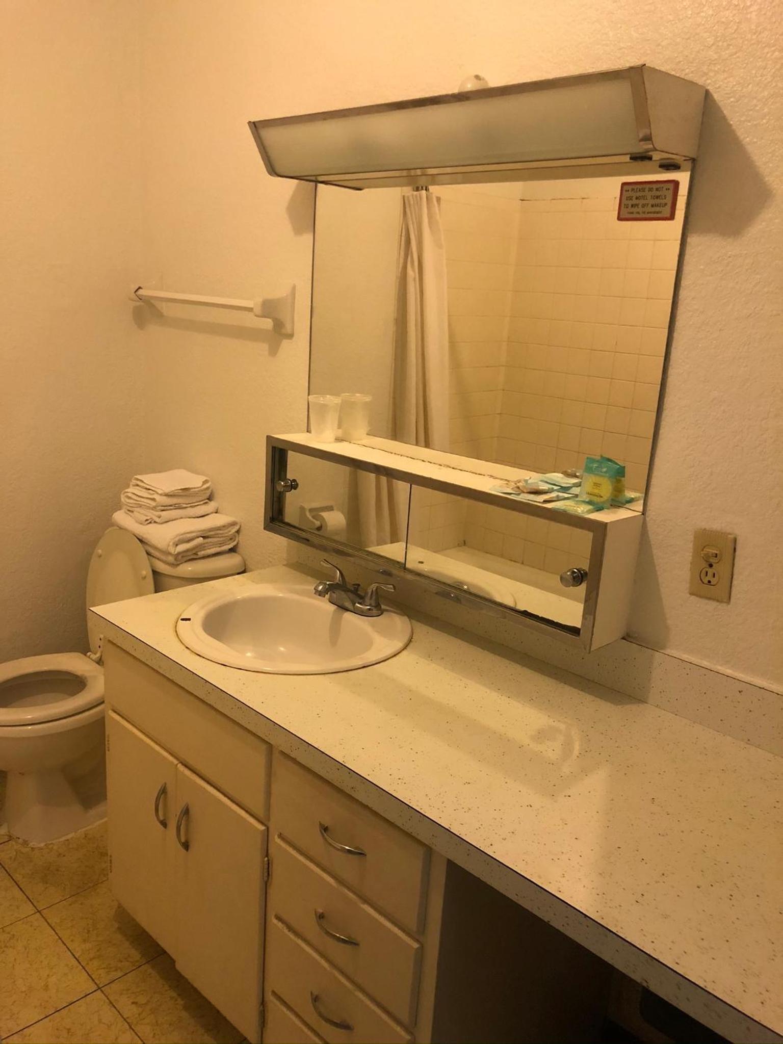 Sunrise Resort Motel South photo 49