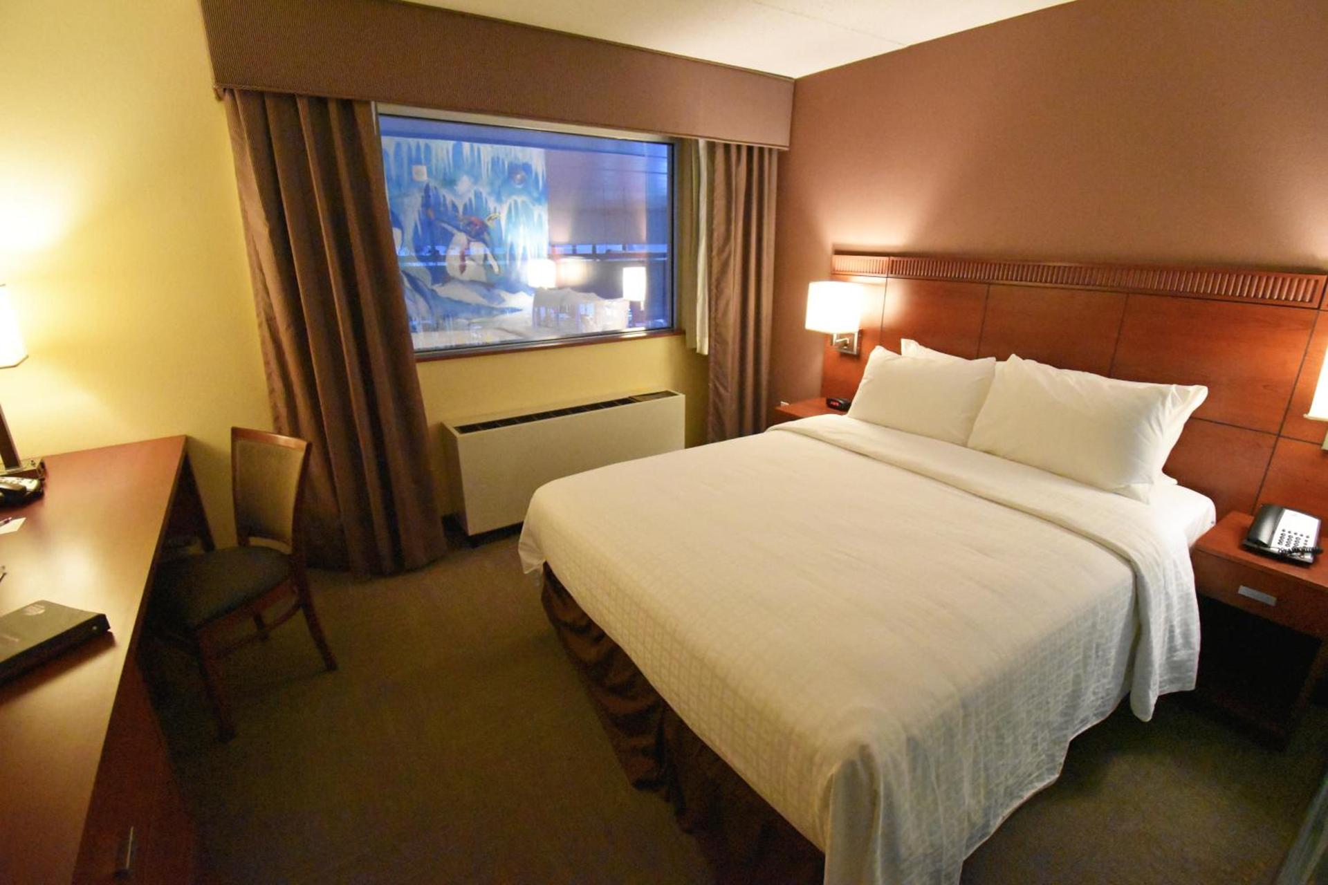Canad Inns Destination Center Grand Forks photo 32