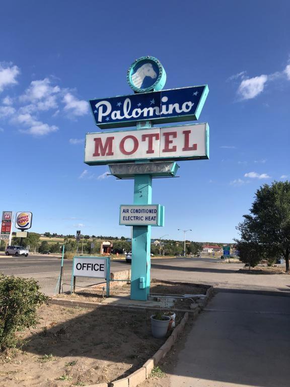 Palomino Motel photo 2