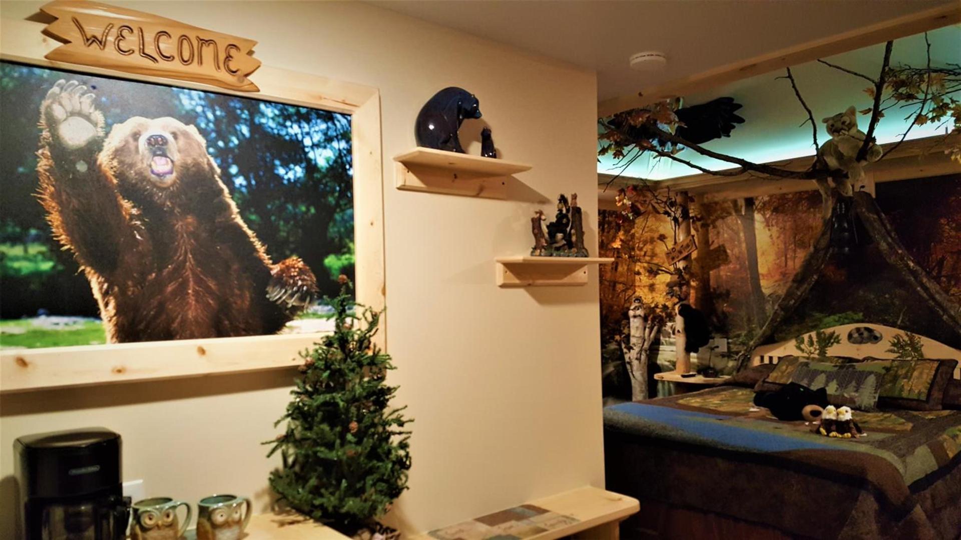Bear Cove Inn photo 10