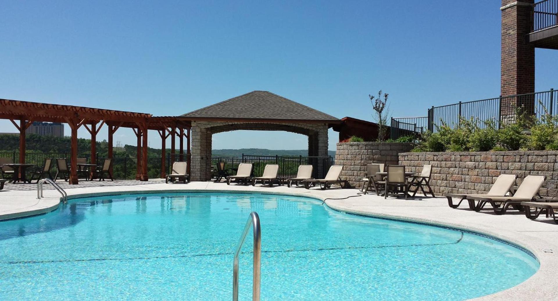 Majestic at Table Rock photo 4