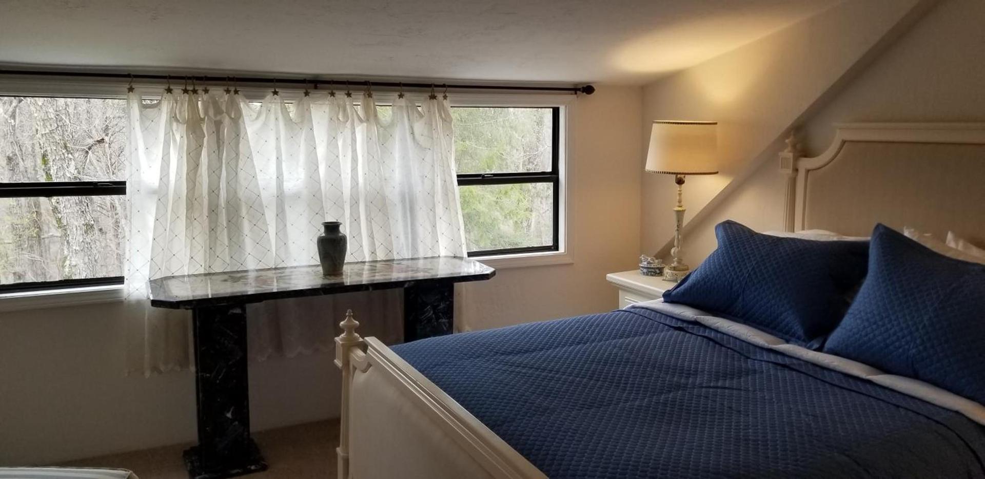 Lily Creek Lodge photo 94