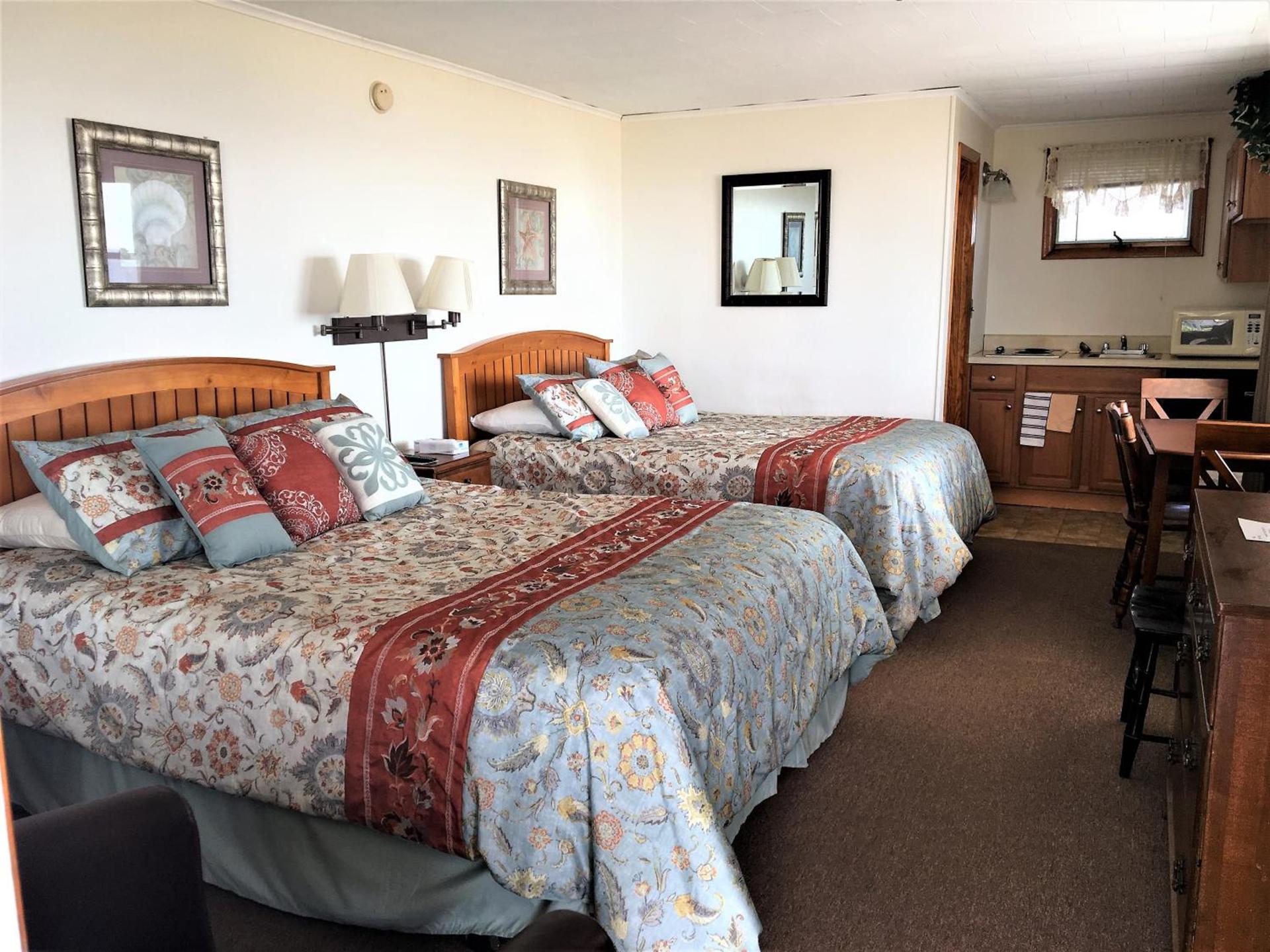 Sandpiper Beachfront Motel photo 33