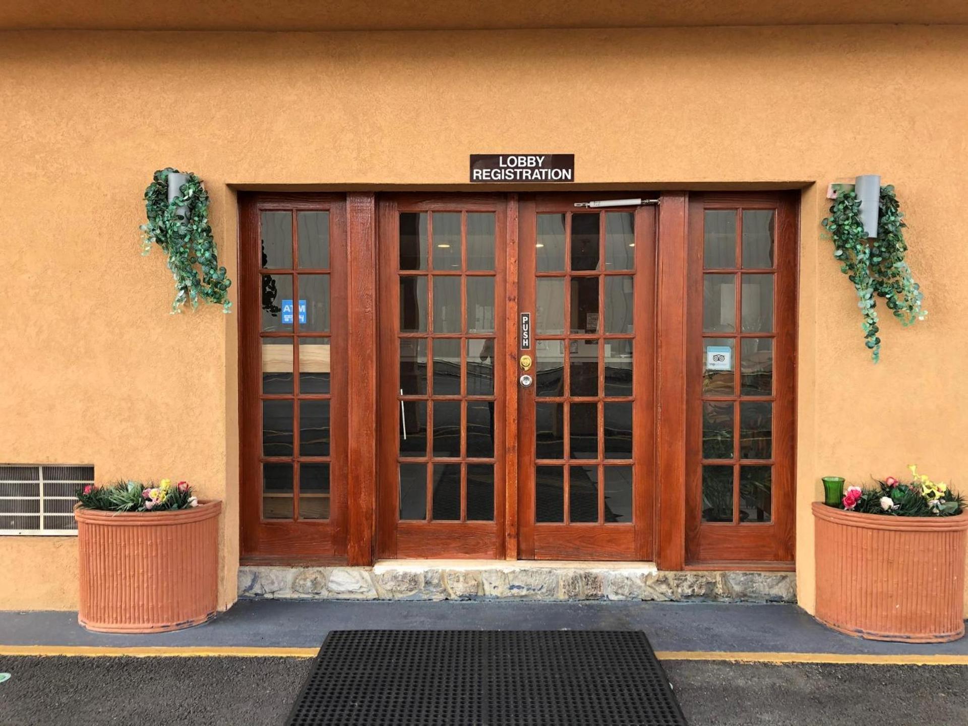 Capital inn photo 21