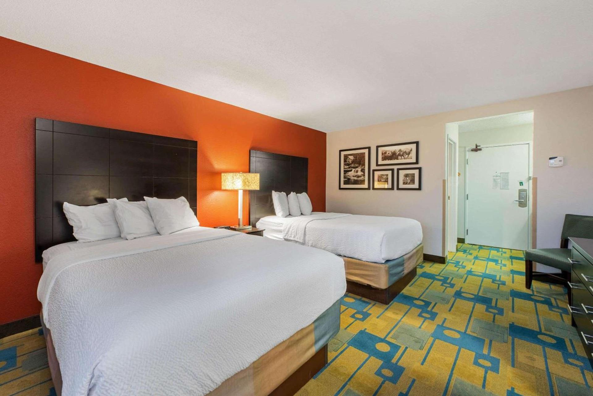 La Quinta by Wyndham Mansfield OH photo 22