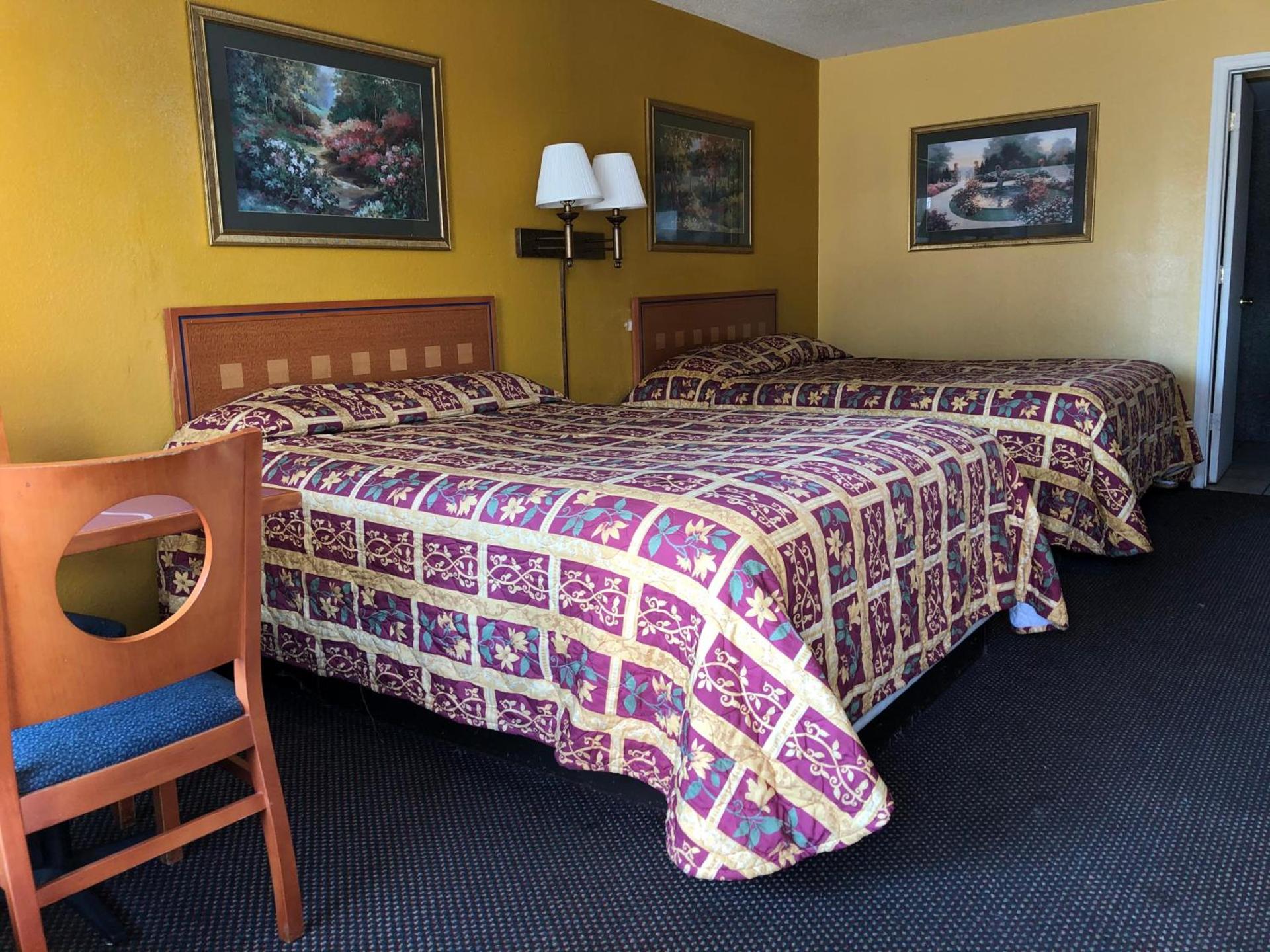 Capital inn photo 12