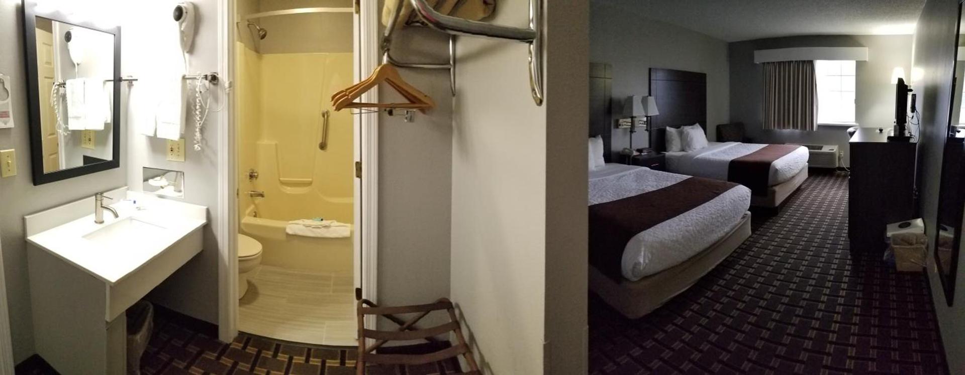 Adams Inn and Suites photo 60