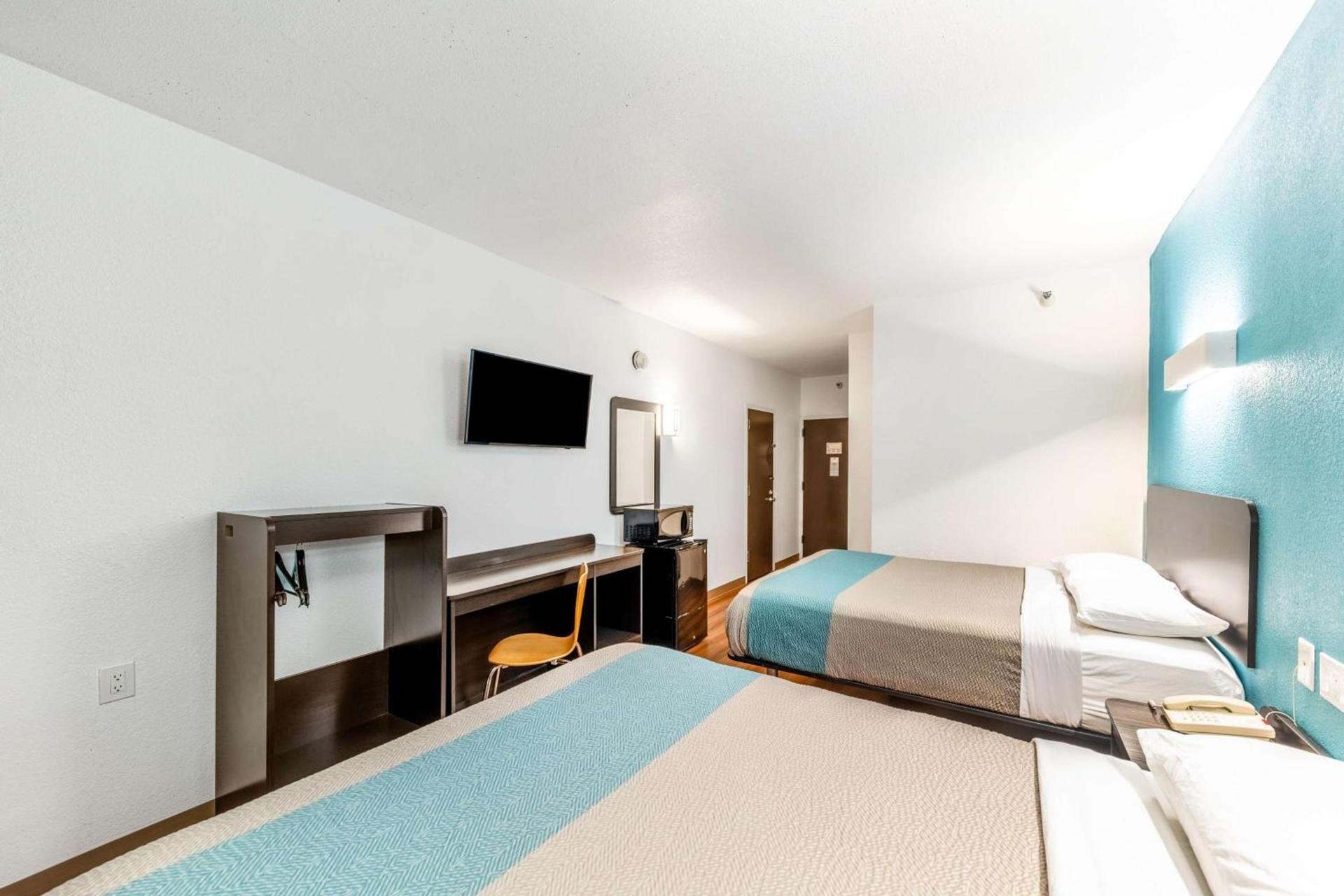 Motel 6-Lewisville, TX - Medical City photo 11