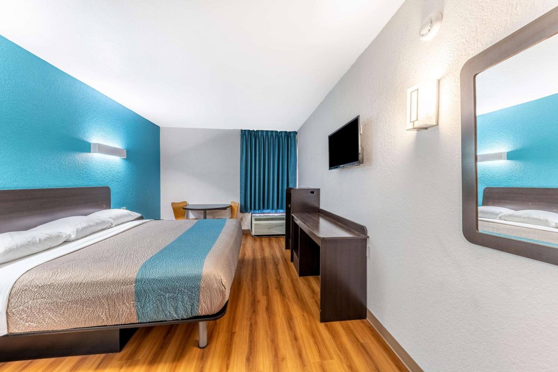 Motel 6-Lewisville, TX - Medical City photo 15