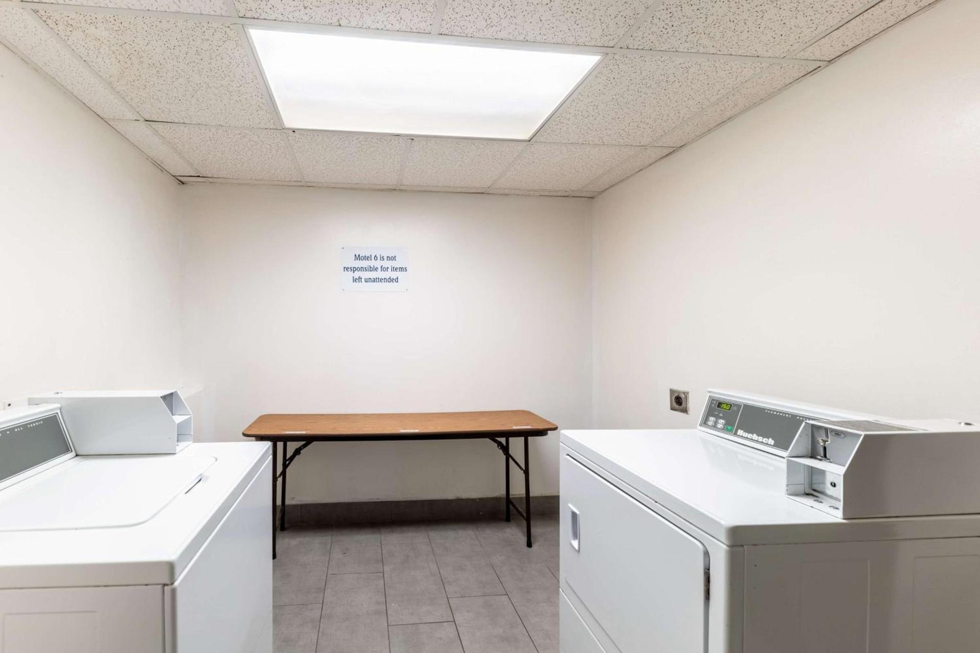 Motel 6-Lewisville, TX - Medical City photo 25