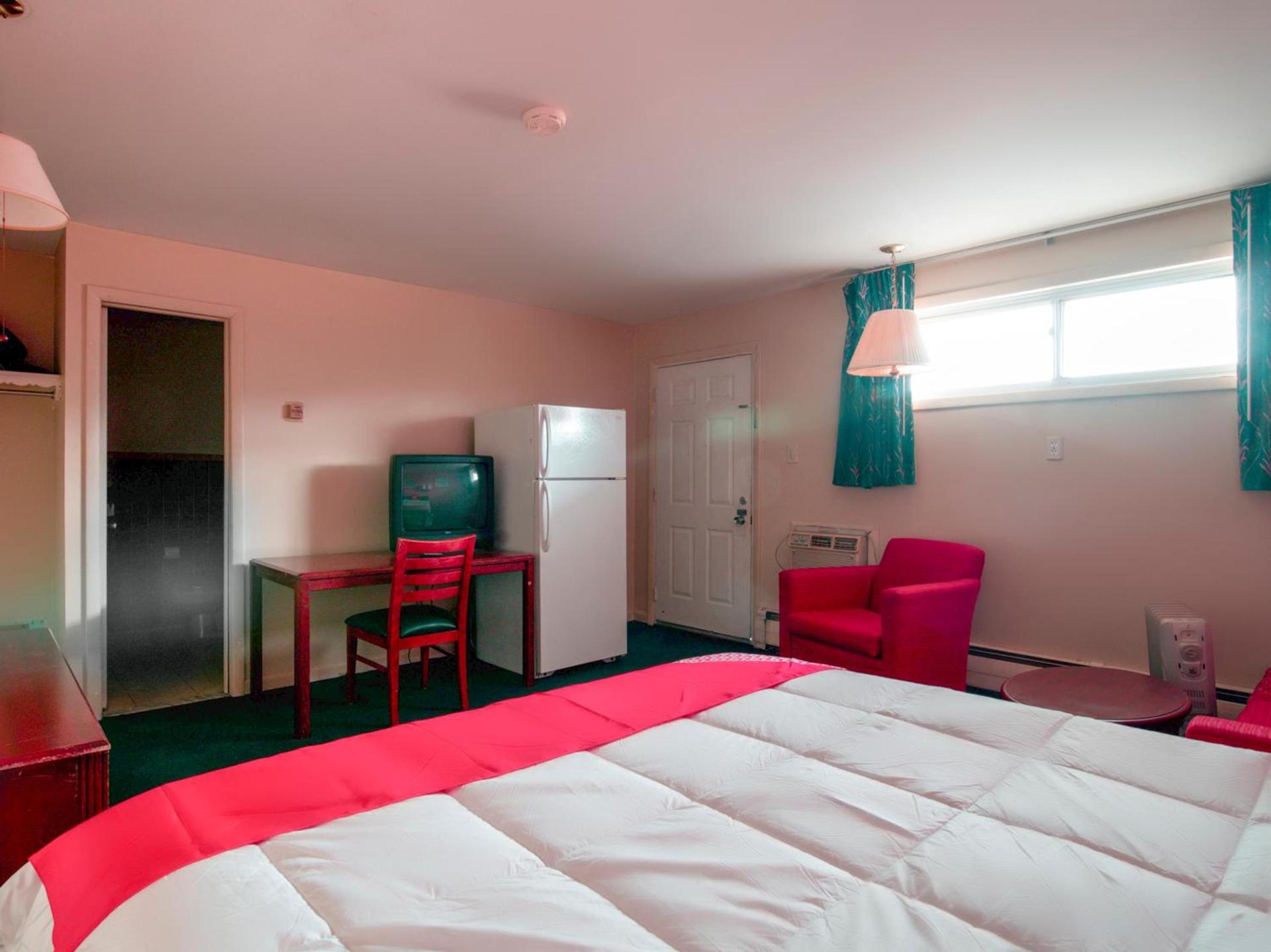 OYO Hotel Dalton PA I-81 photo 14