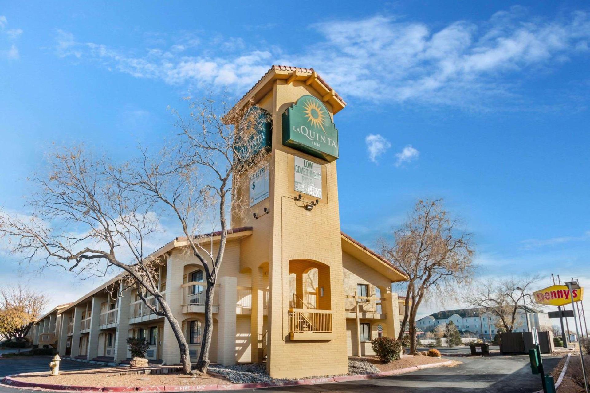 La Quinta Inn by Wyndham Albuquerque Northeast photo 2