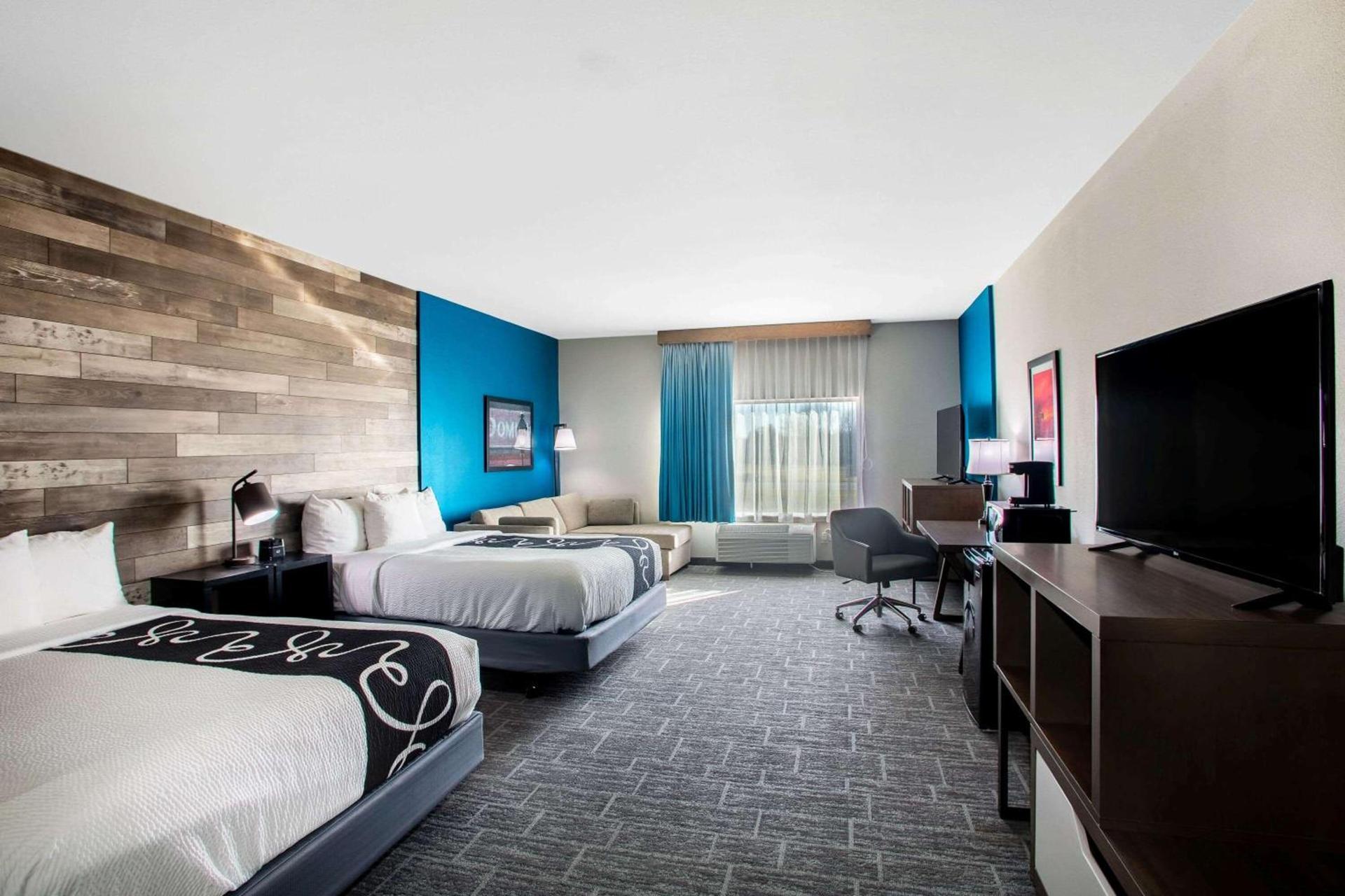 La Quinta by Wyndham Pittsburg photo 20
