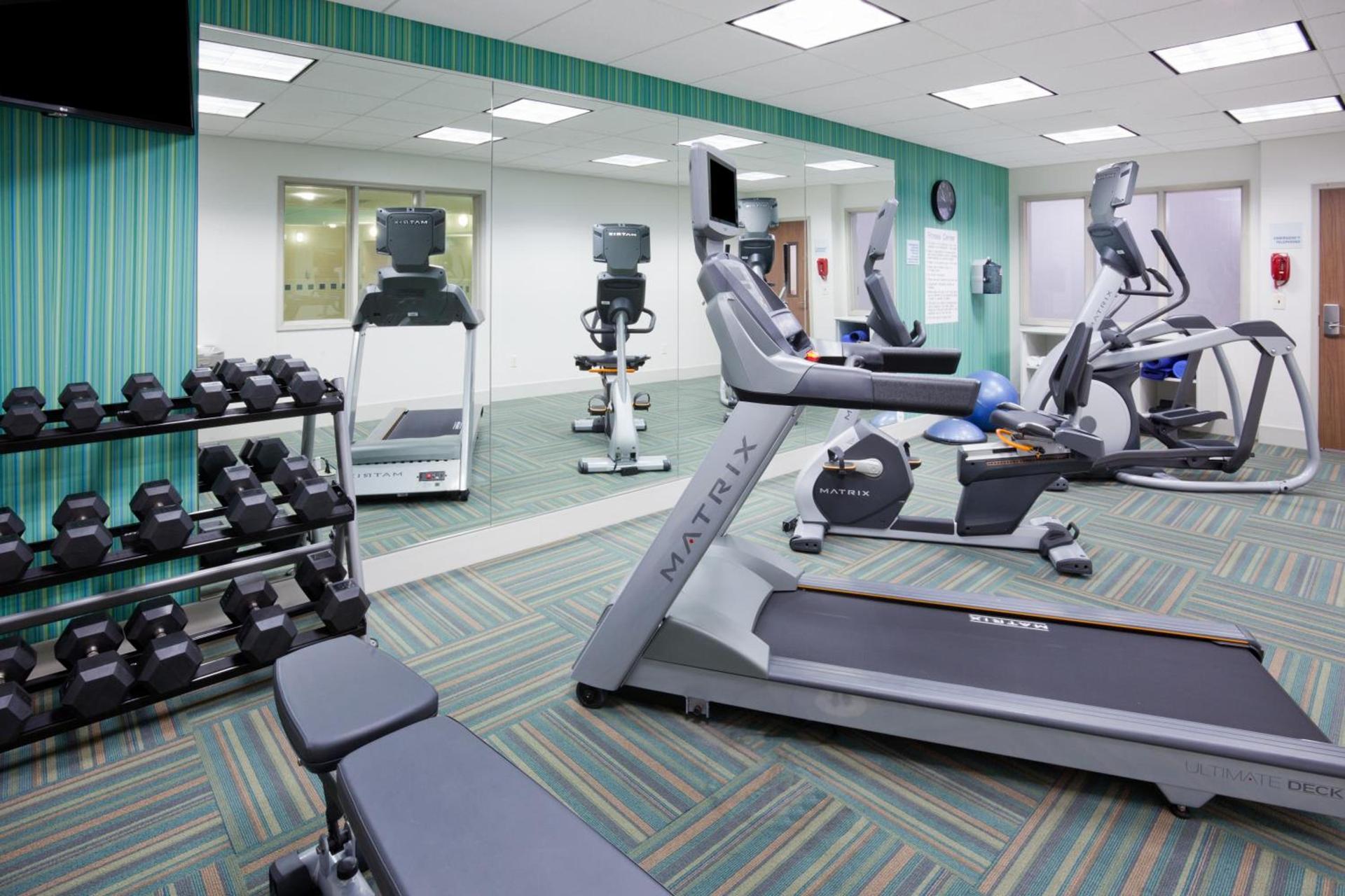 Holiday Inn Express & Suites - Dickinson by IHG photo 18