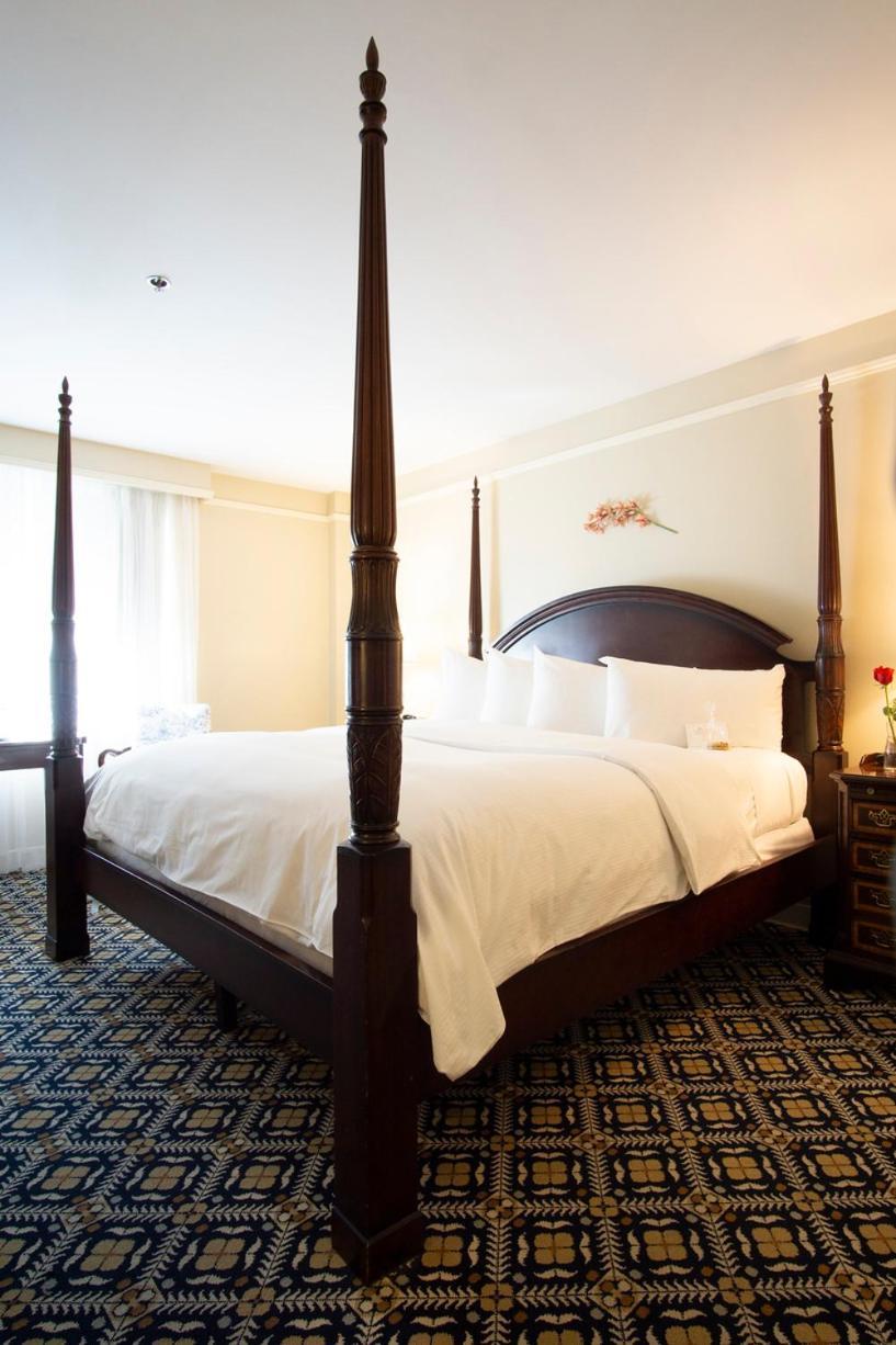 The Simsbury Inn photo 30