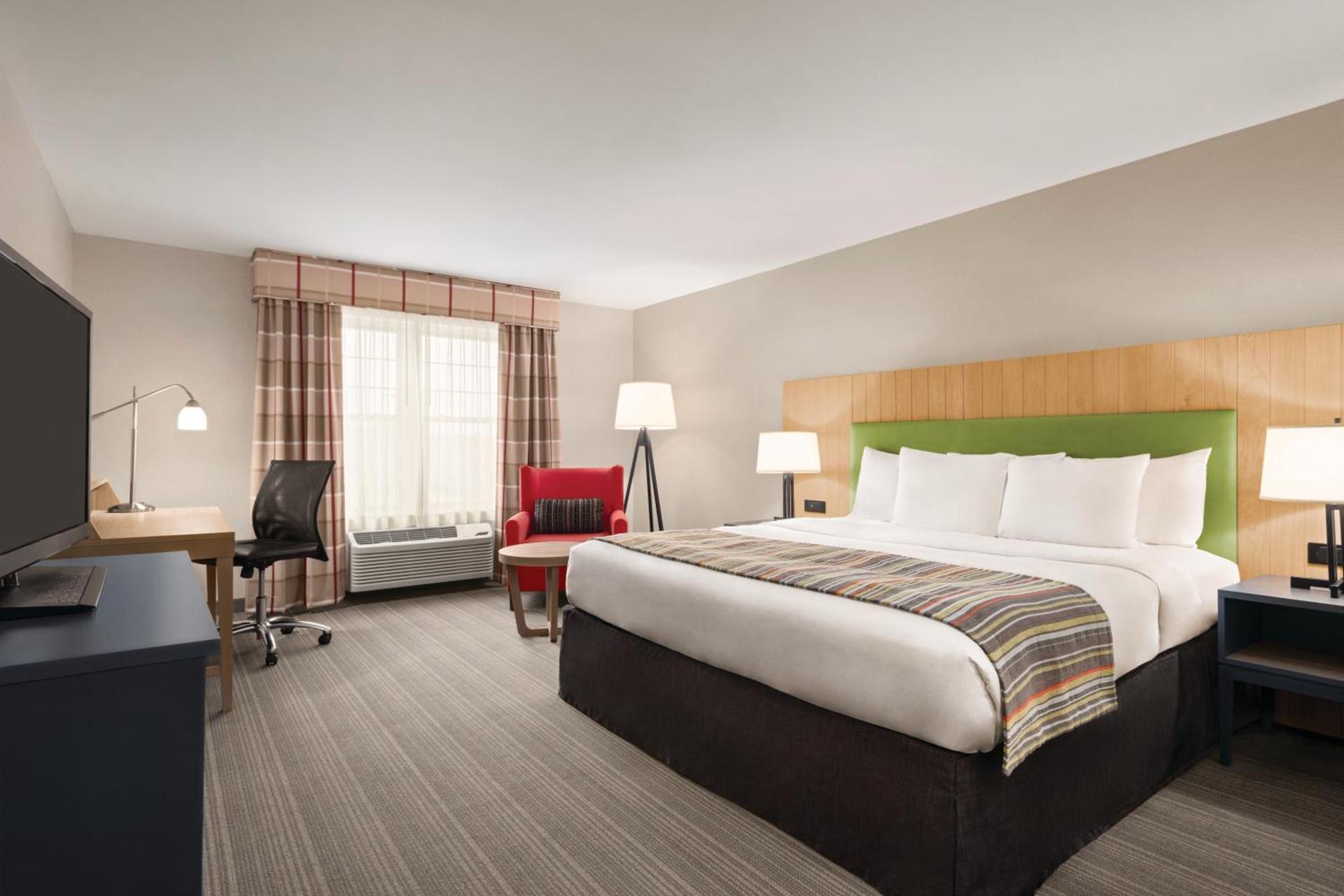 Country Inn & Suites by Radisson, Schaumburg, IL photo 45