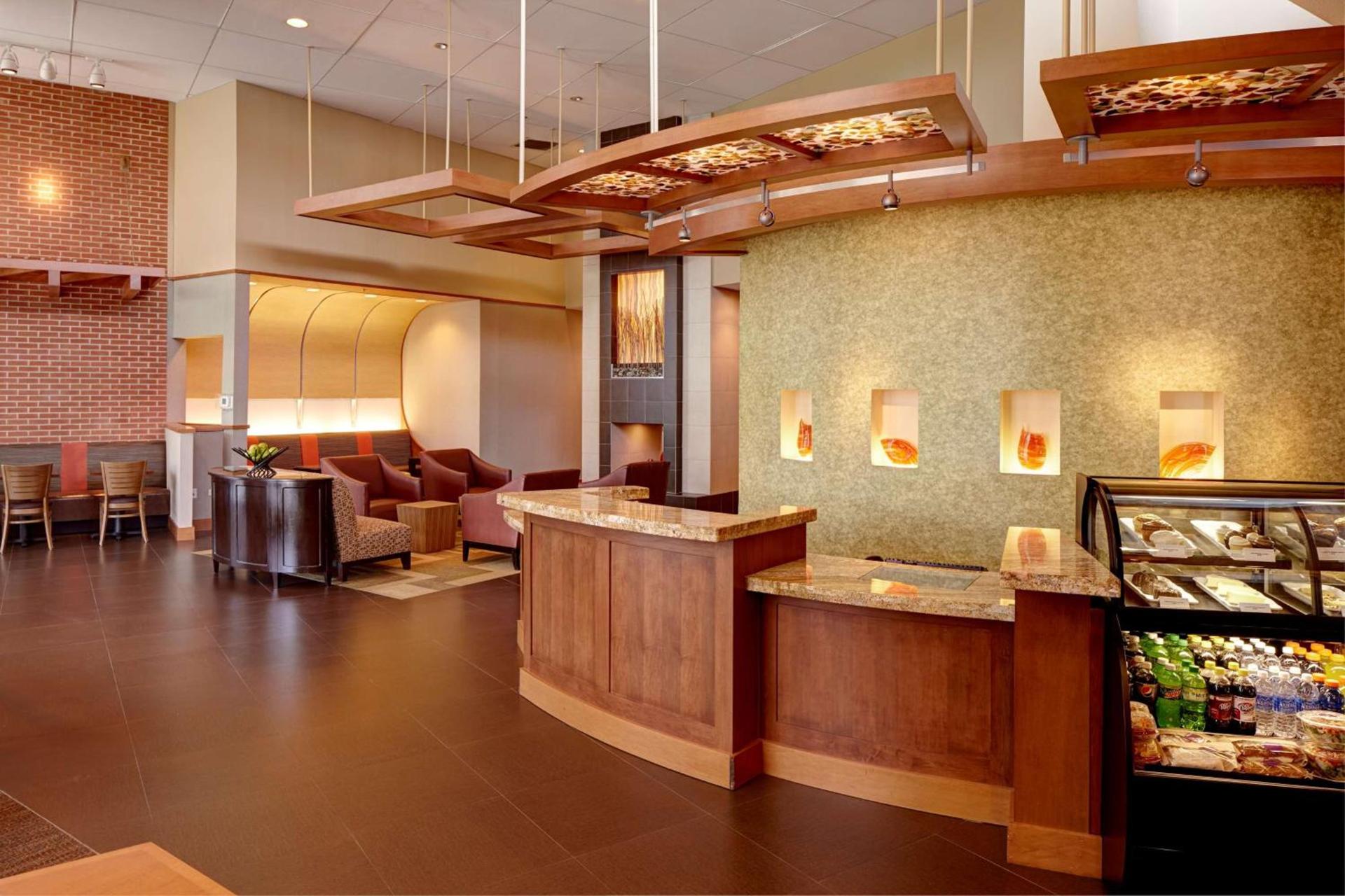 Hyatt Place Fort Myers Estero - Newly Renovated photo 16