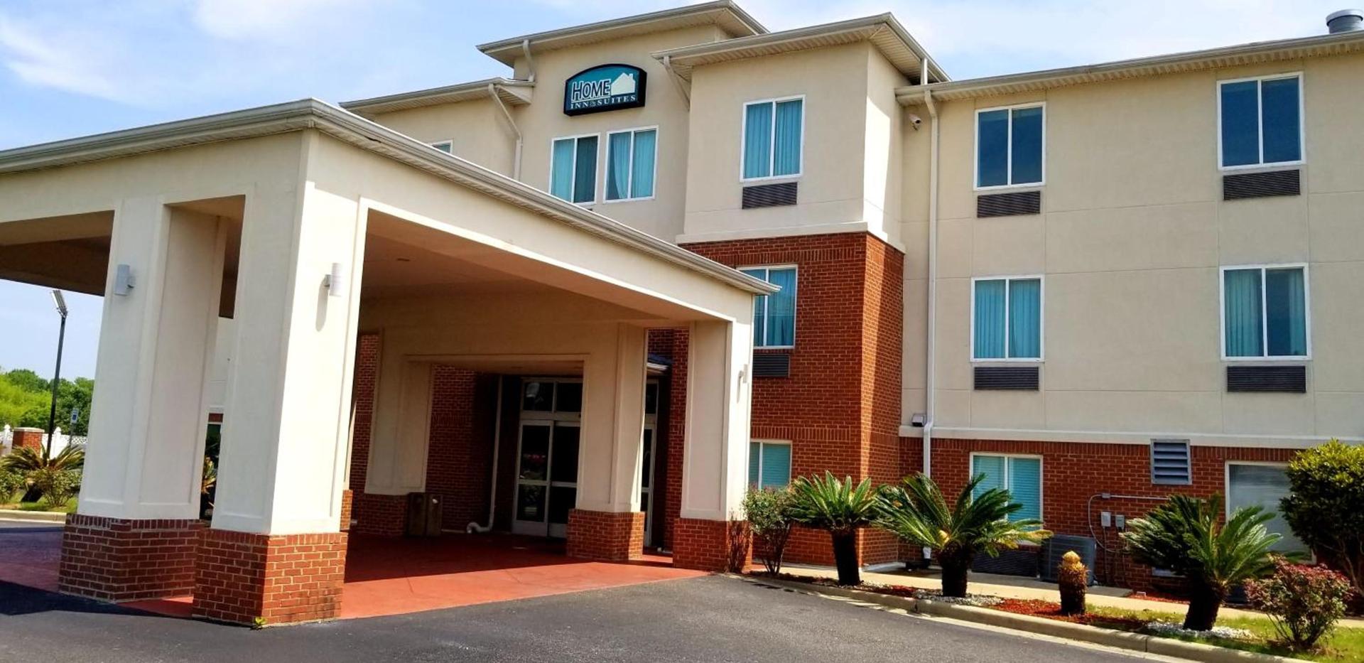 Home Inn & Suites — hotel in Montgomery