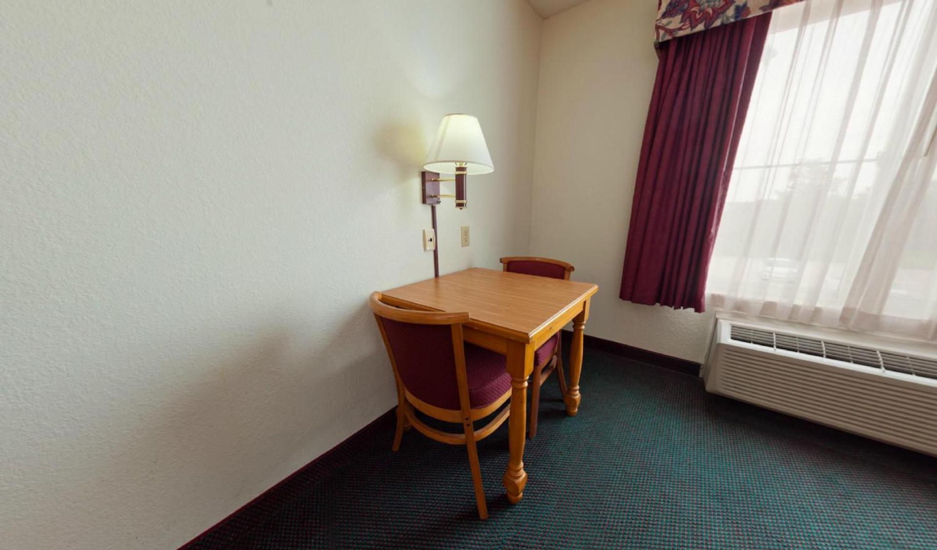 Country Inn & Suites by Radisson, Indianapolis South, IN photo 21