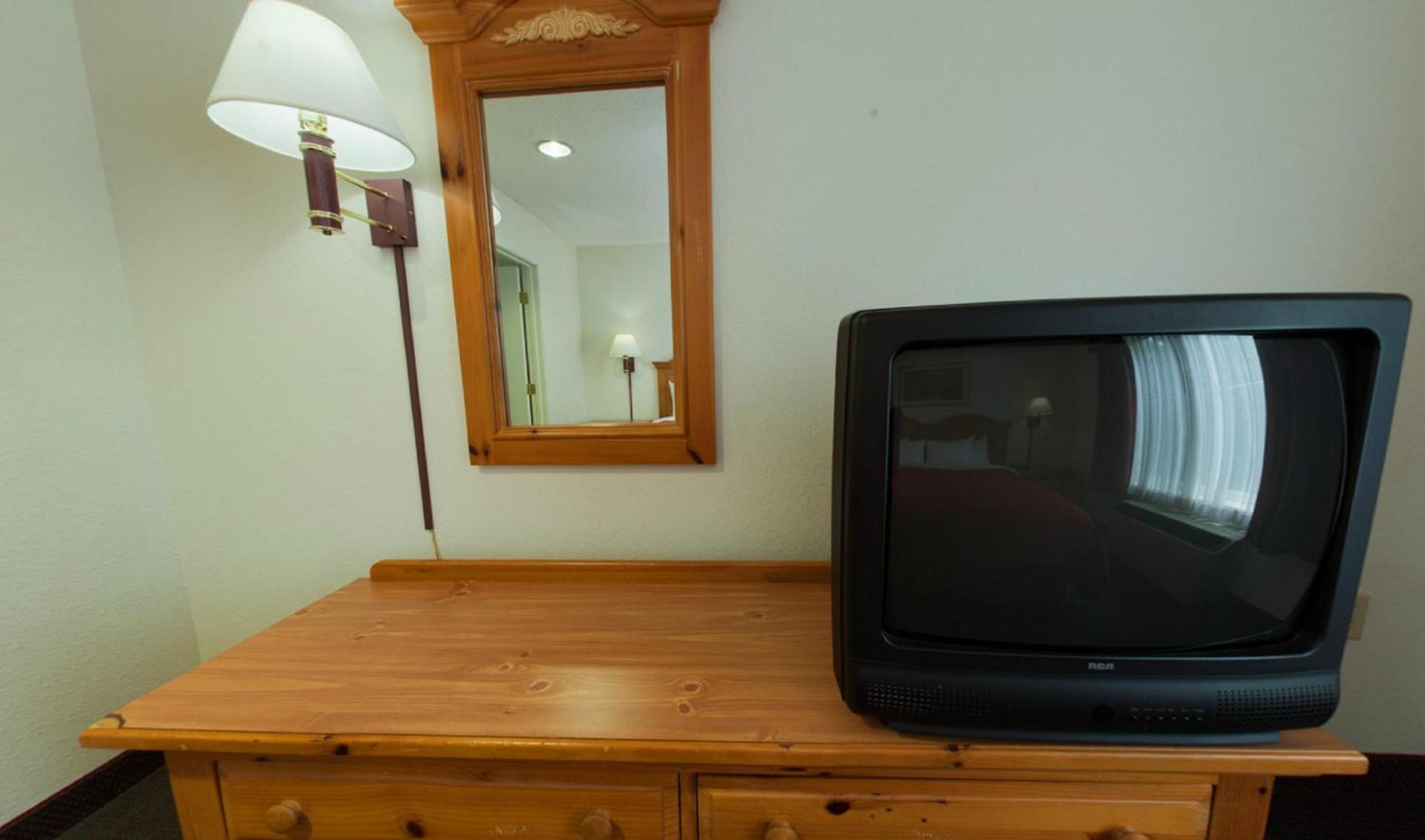 Country Inn & Suites by Radisson, Indianapolis South, IN photo 29