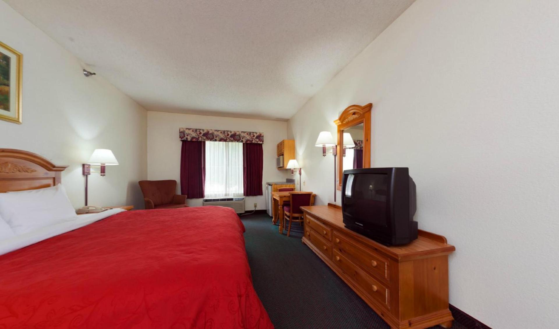 Country Inn & Suites by Radisson, Indianapolis South, IN photo 30