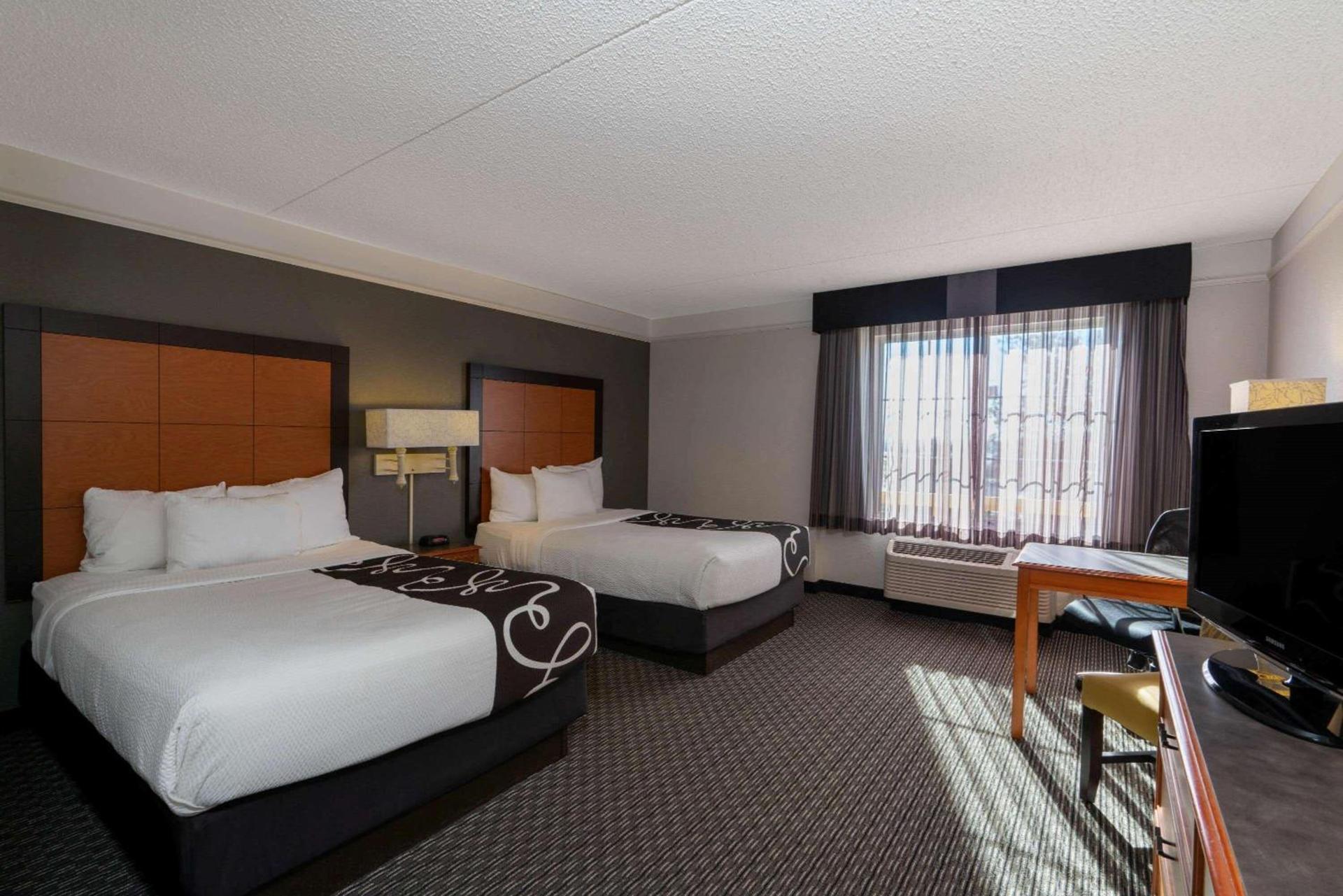 La Quinta by Wyndham Pueblo photo 22