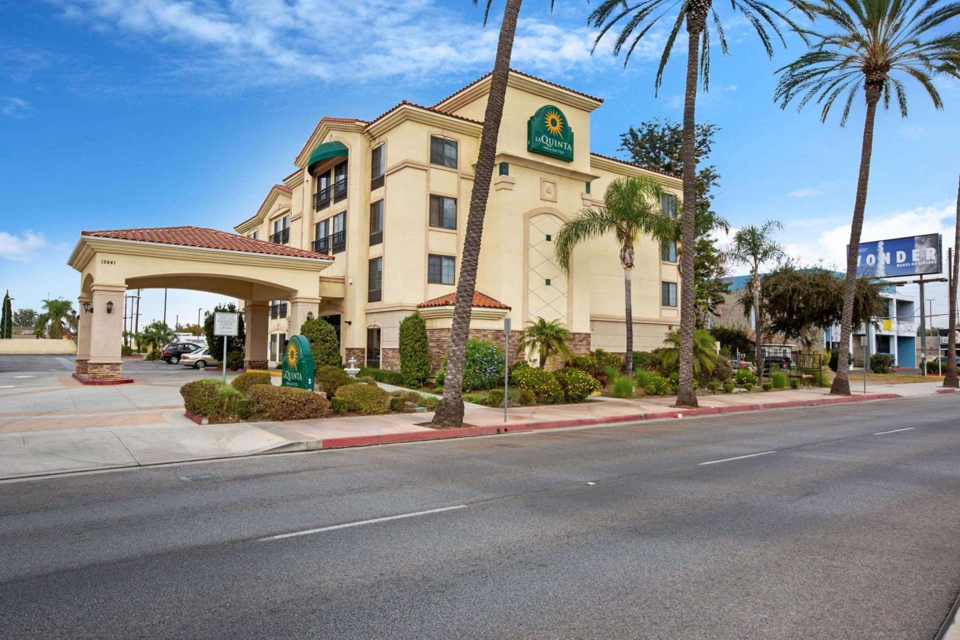 La Quinta by Wyndham NE Long Beach/Cypress photo 3