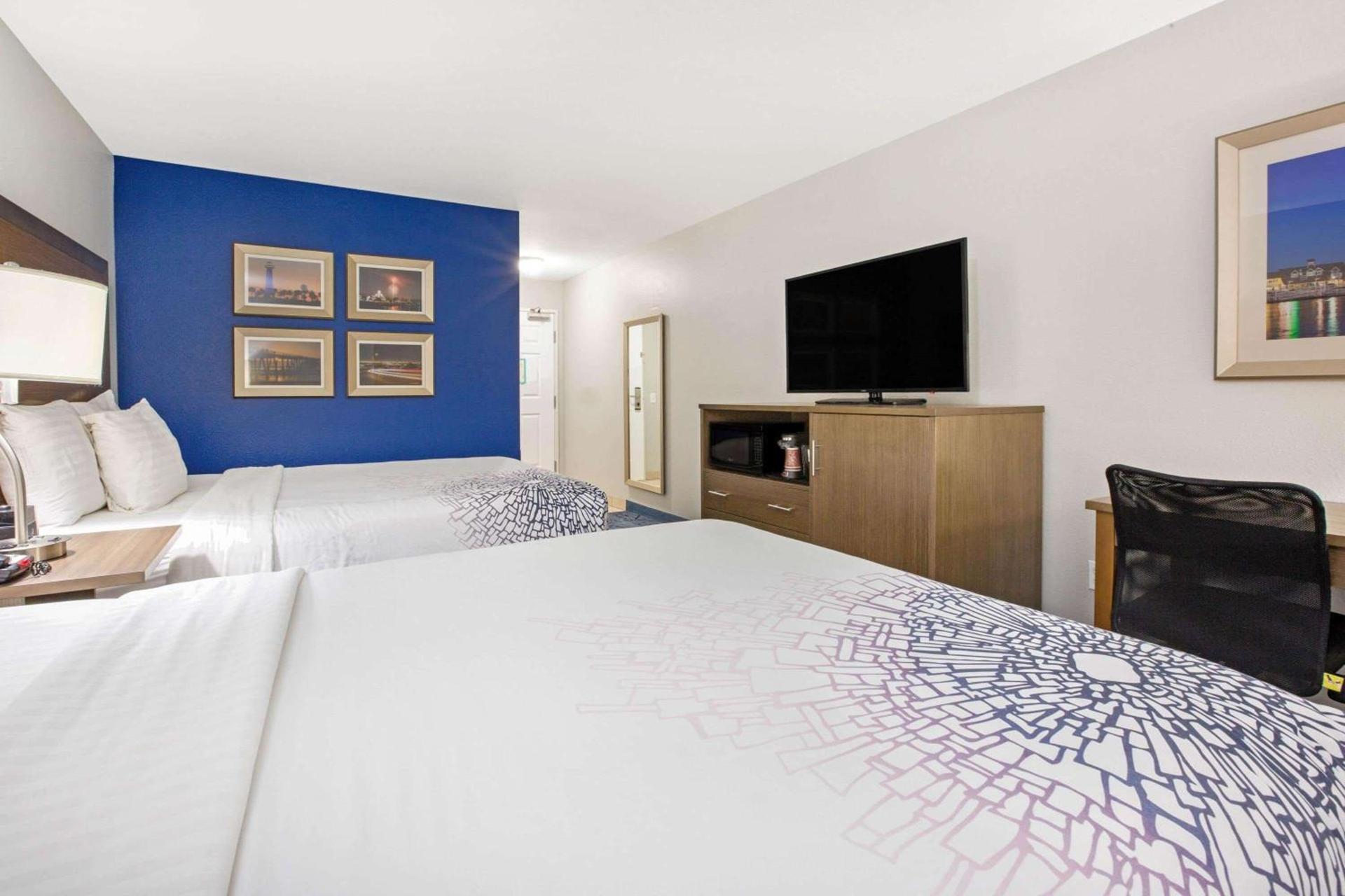 La Quinta by Wyndham NE Long Beach/Cypress photo 23