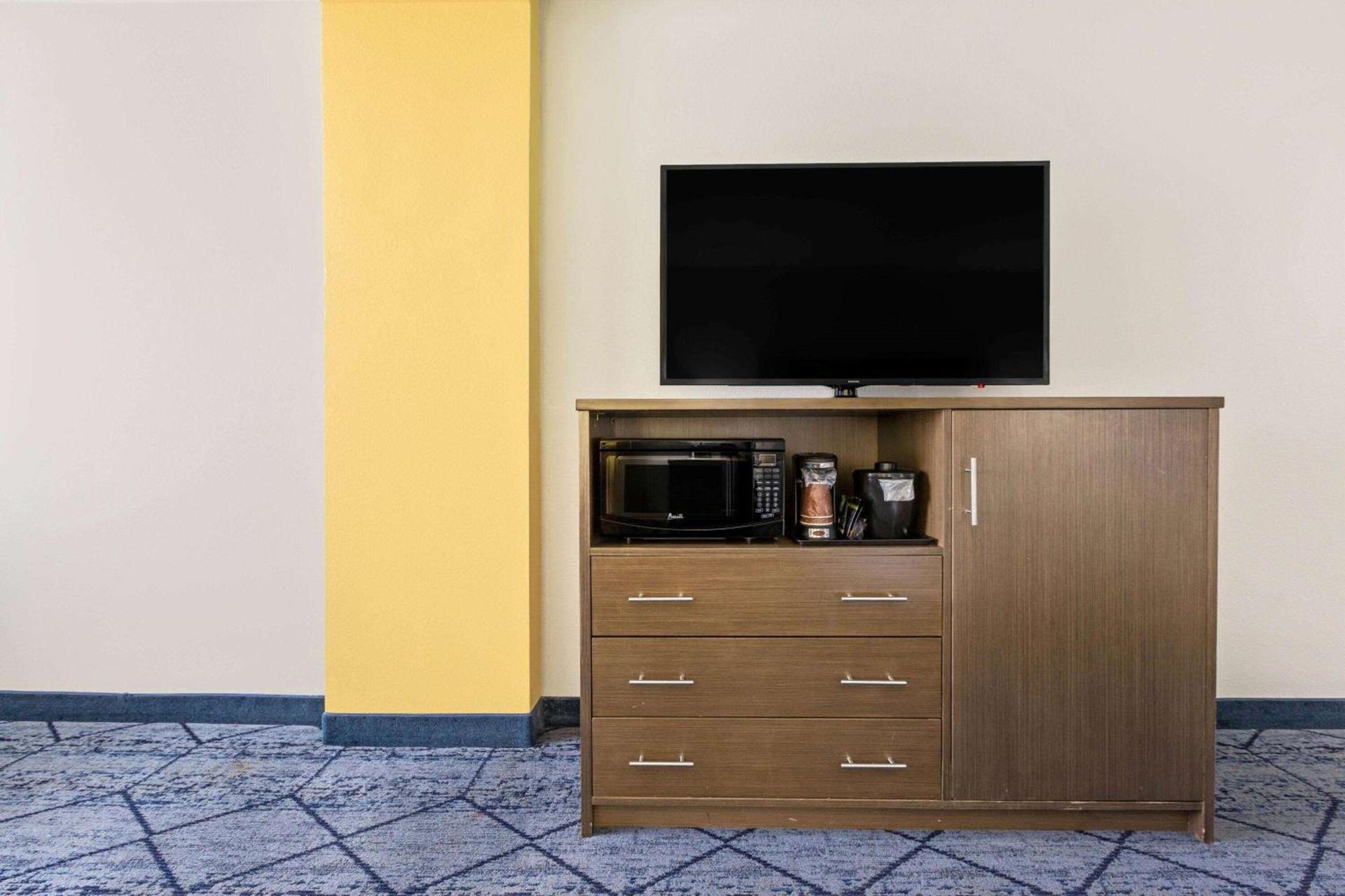 La Quinta by Wyndham NE Long Beach/Cypress photo 34