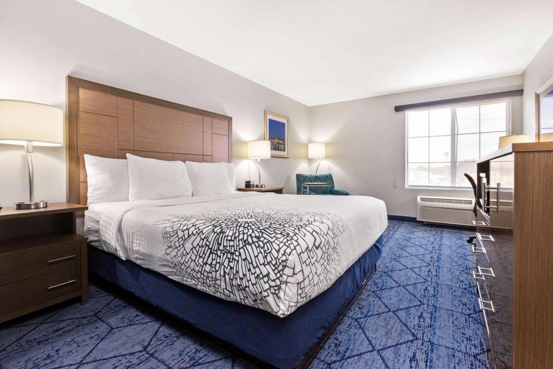 La Quinta by Wyndham NE Long Beach/Cypress photo 37