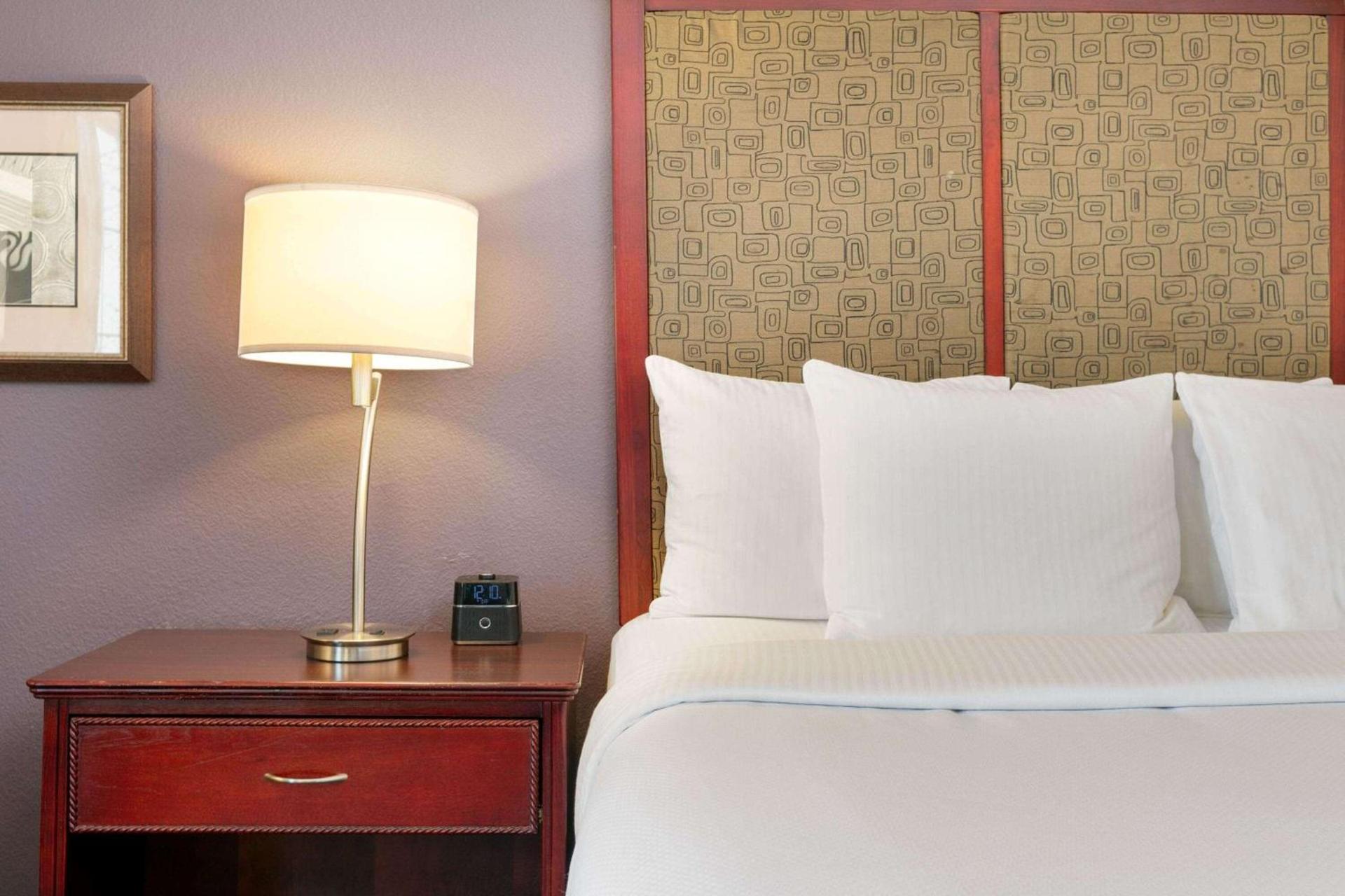 La Quinta by Wyndham Lindale photo 24