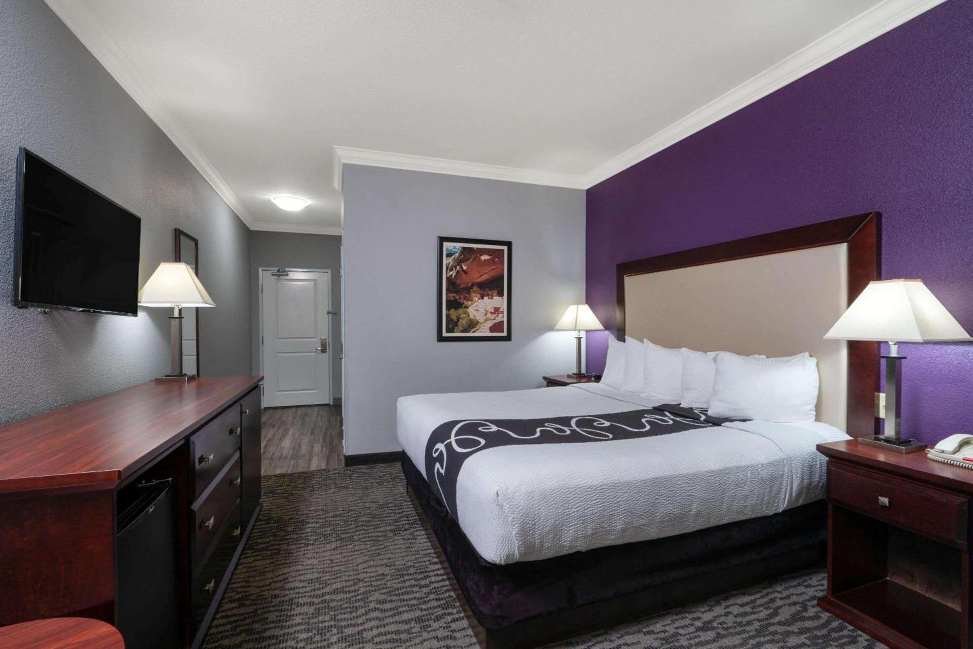 La Quinta Inn & Suites by Wyndham Loveland Estes Park photo 6