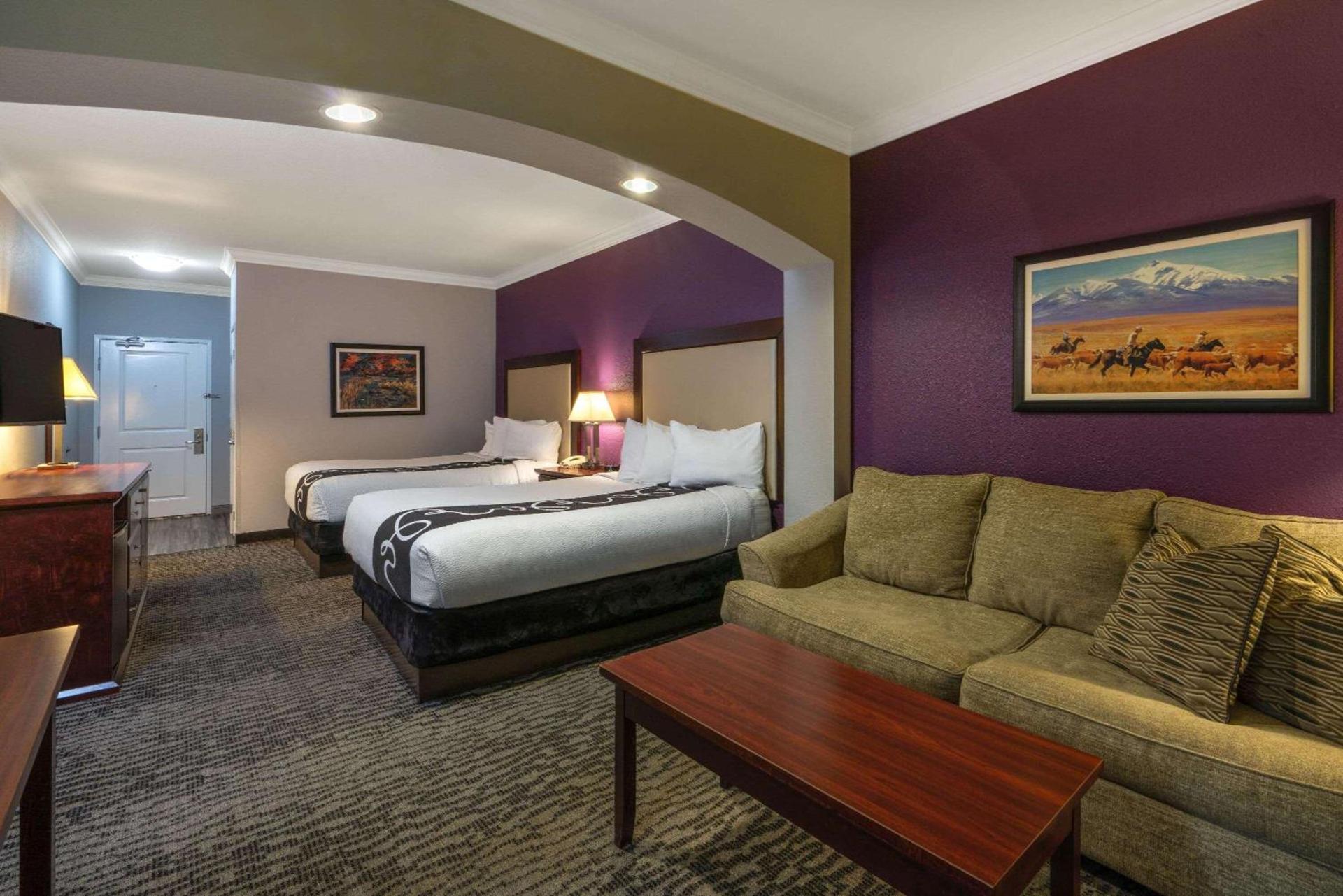 La Quinta Inn & Suites by Wyndham Loveland Estes Park photo 20