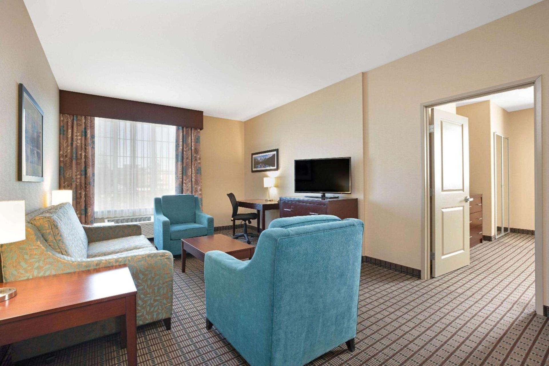 La Quinta by Wyndham Bellingham photo 17