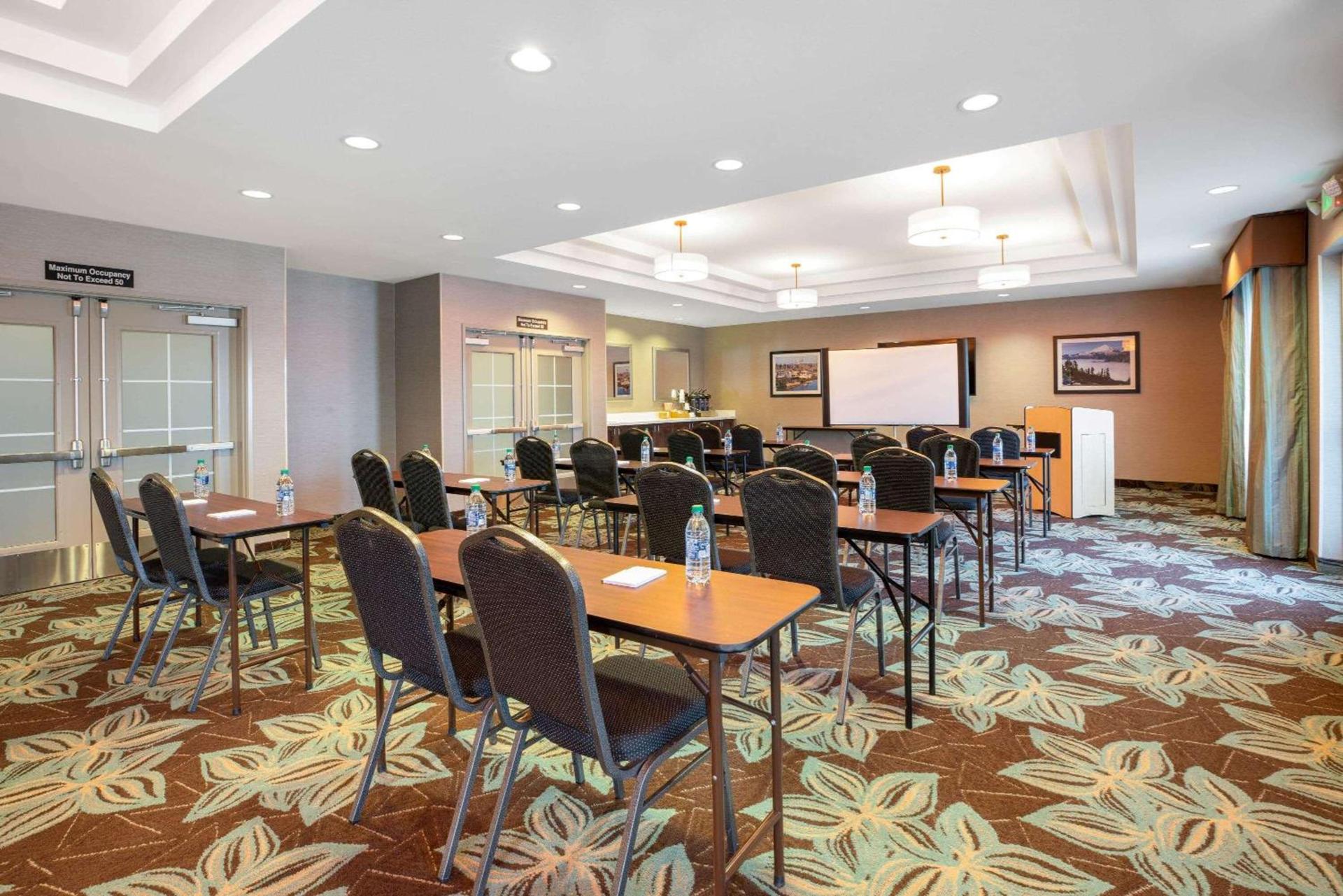 La Quinta by Wyndham Bellingham photo 8