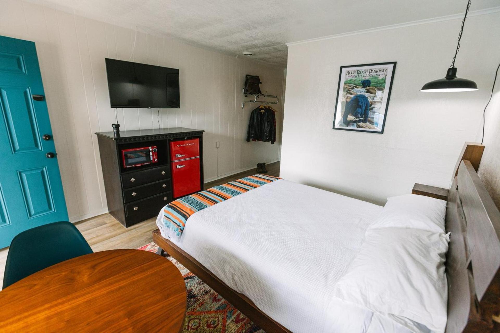 Route 19 Inn photo 19