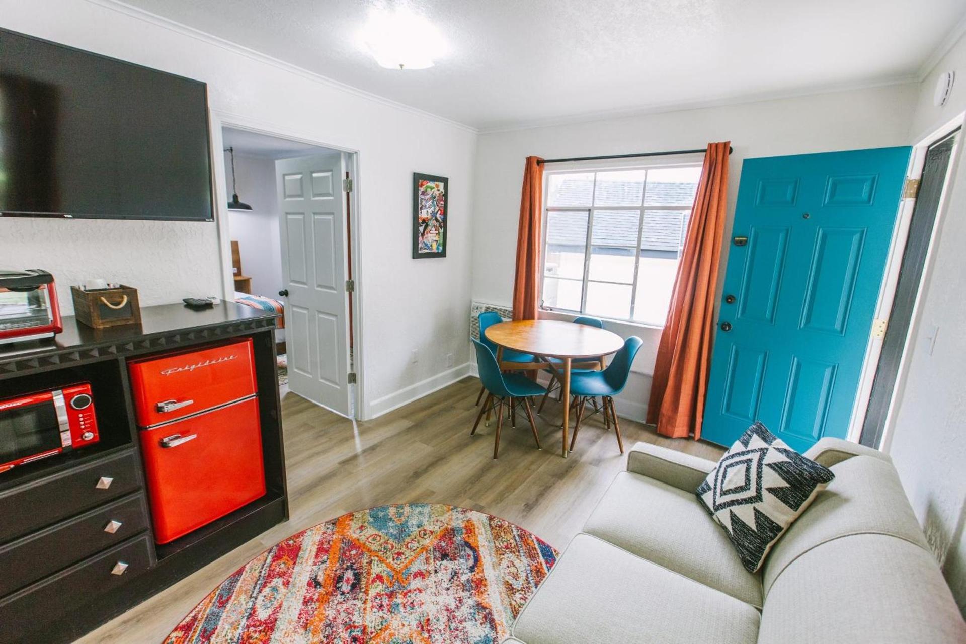 Route 19 Inn photo 17