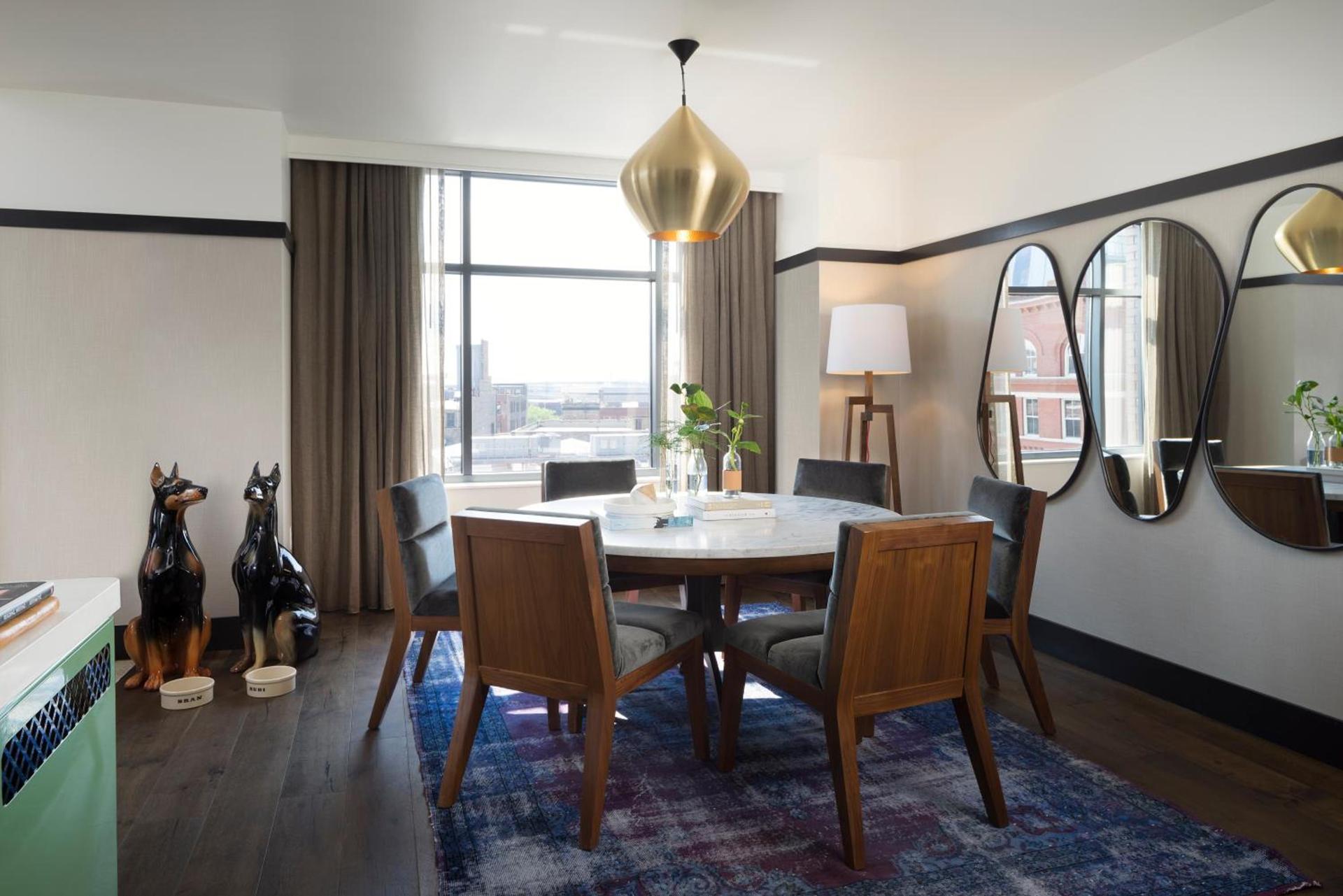 Kimpton Journeyman Hotel by IHG photo 23