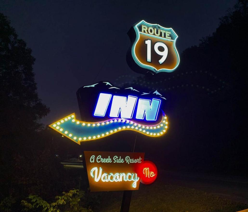 Route 19 Inn photo 3