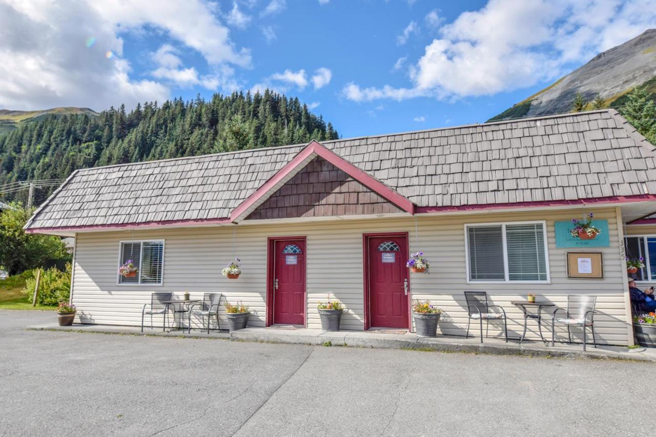 Trailhead Lodging photo 35