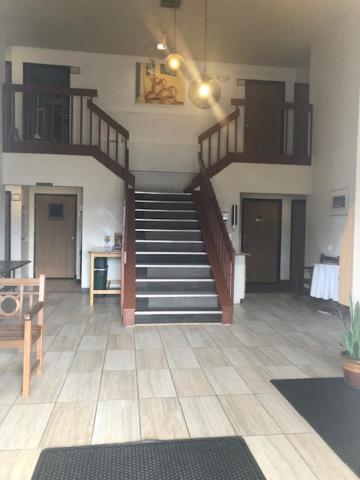Luxury Inn photo 3