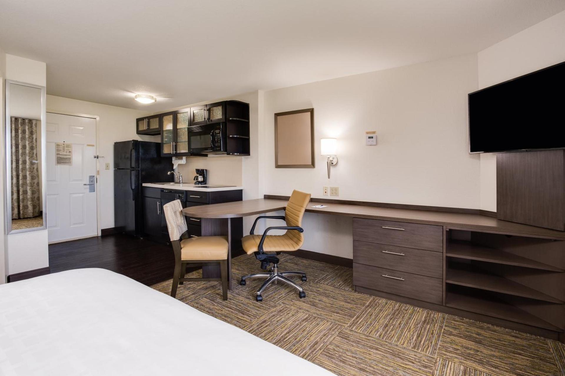 Candlewood Suites Fort Lauderdale Airport-Cruise by IHG photo 15